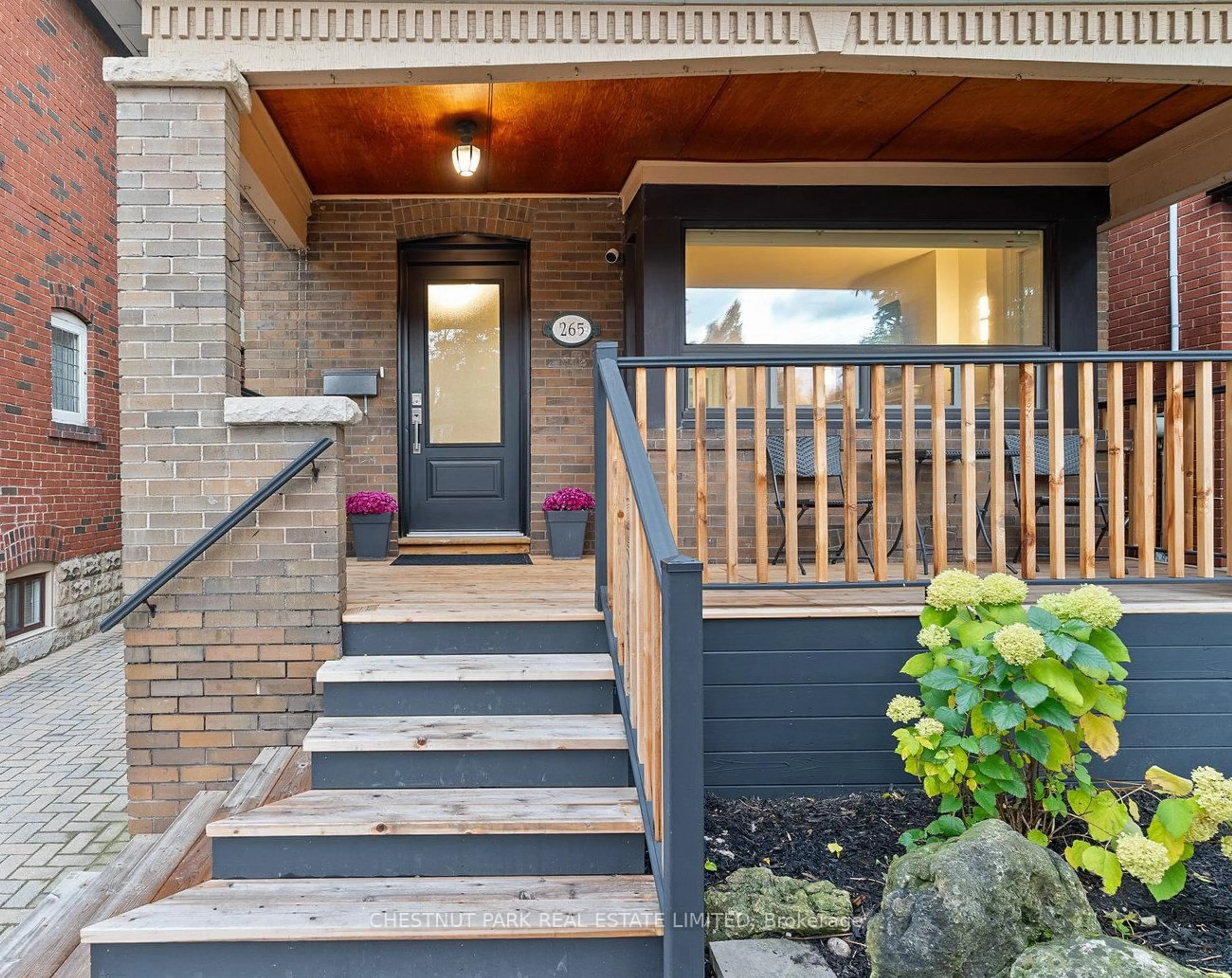 Unknown for 265 Winona Dr, Toronto Ontario M6C 3S8