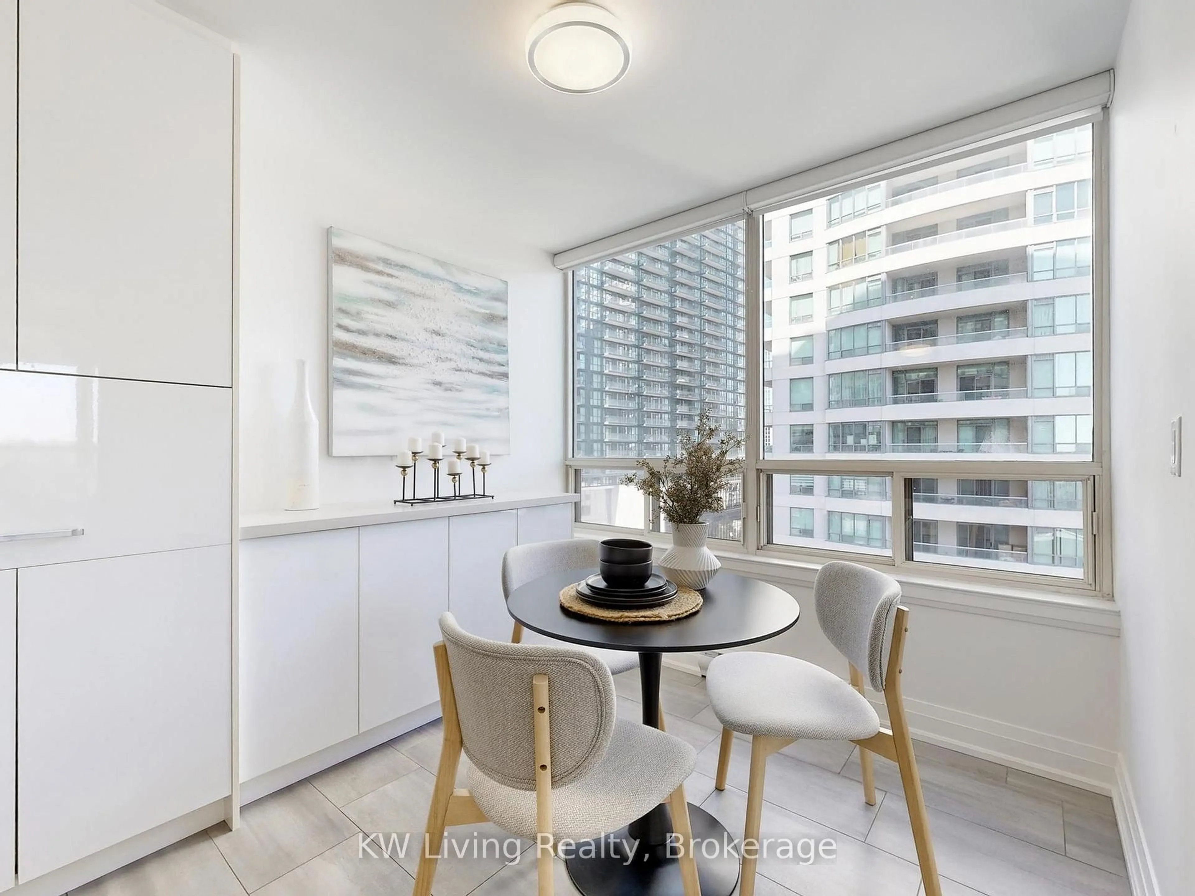 Unknown for 30 Greenfield Ave #1104, Toronto Ontario M2N 6N3