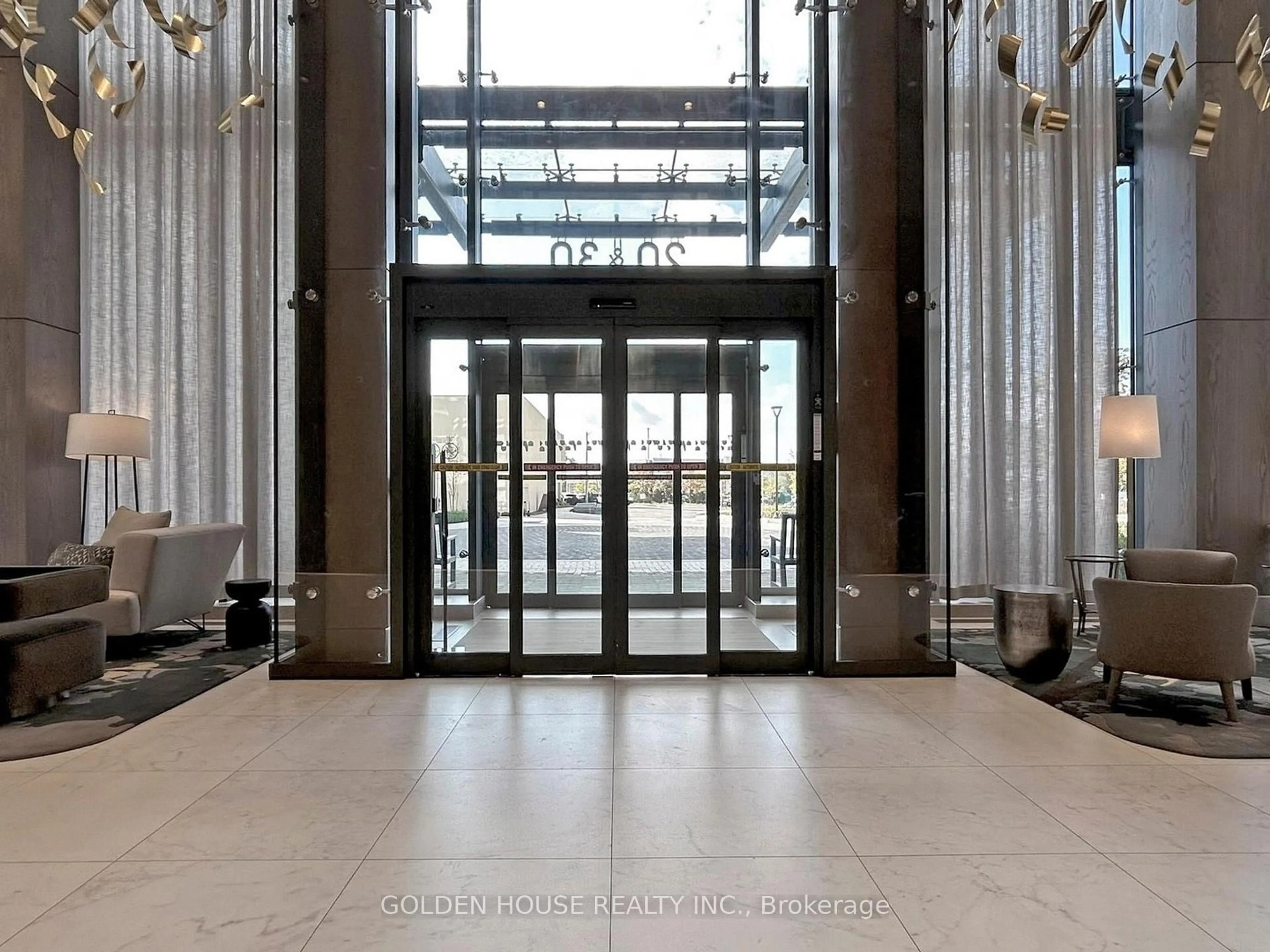 Indoor foyer for 30 Inn On the Park Dr #1003, Toronto Ontario M3C 0P7