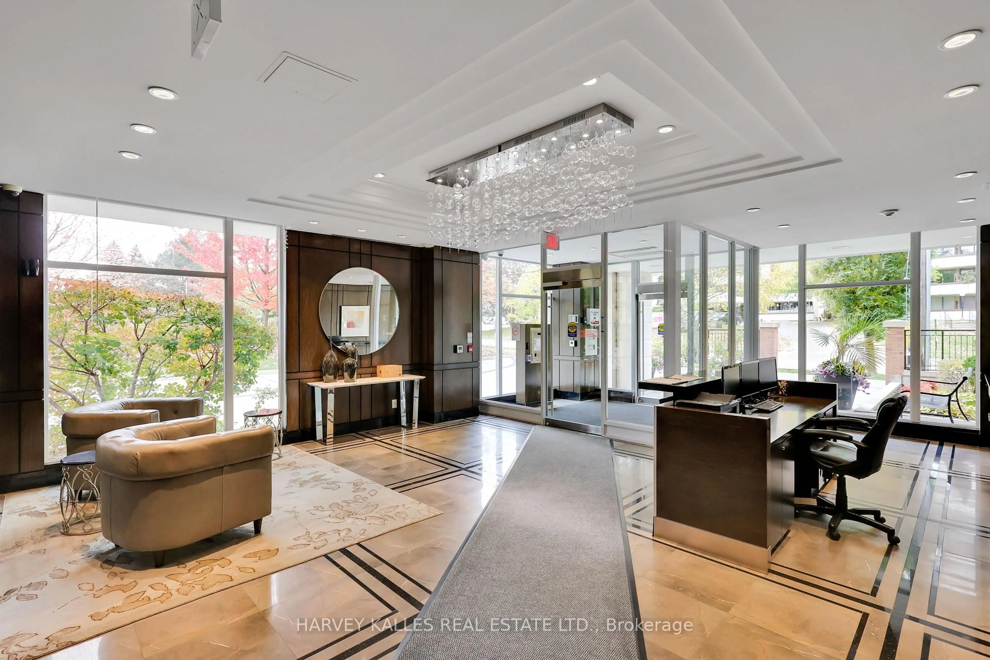Lobby for 17 Ruddington Dr #305, Toronto Ontario M2K 0A8