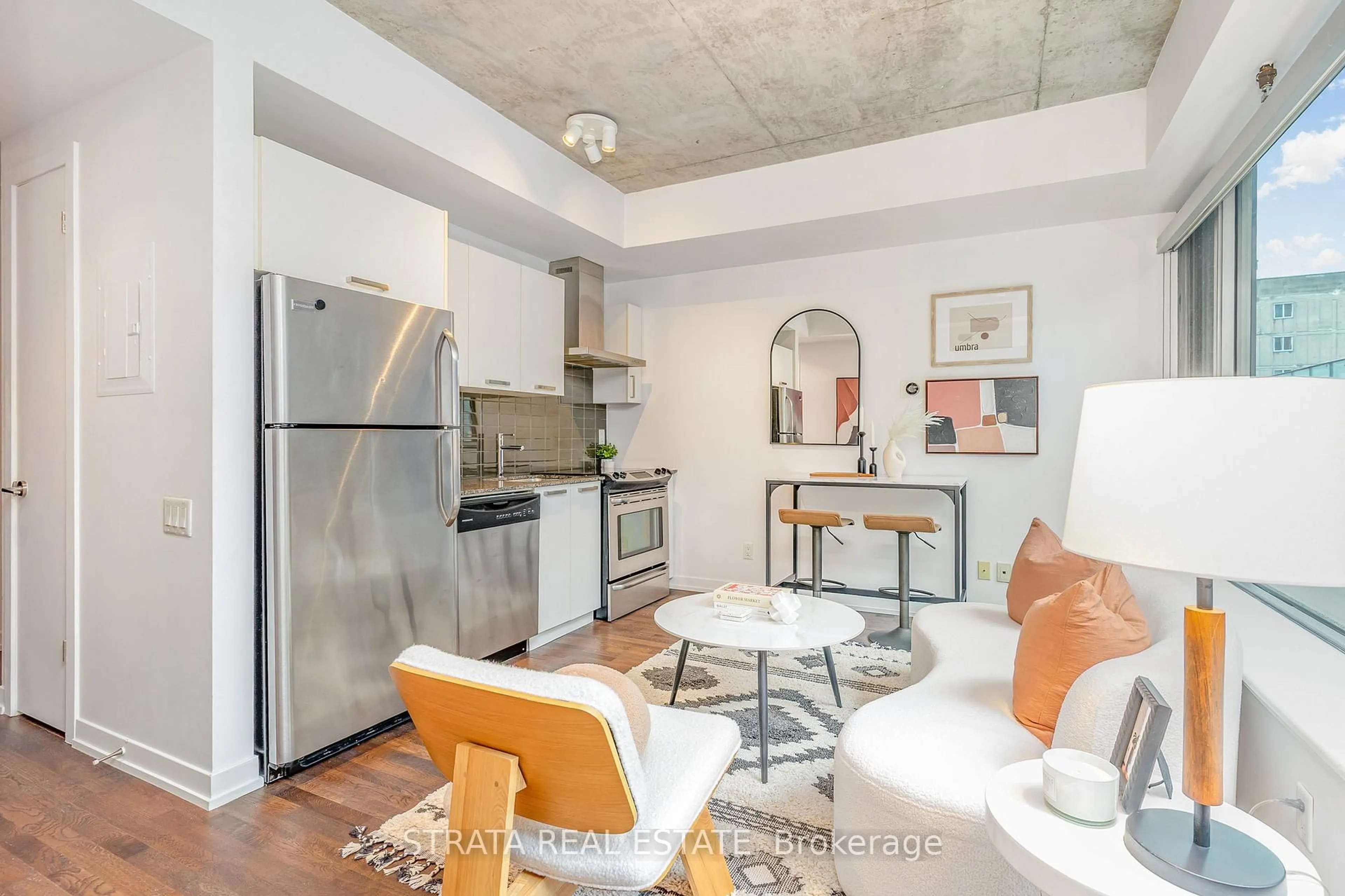 Open concept kitchen, unknown for 95 Bathurst St #615, Toronto Ontario M5V 2P9