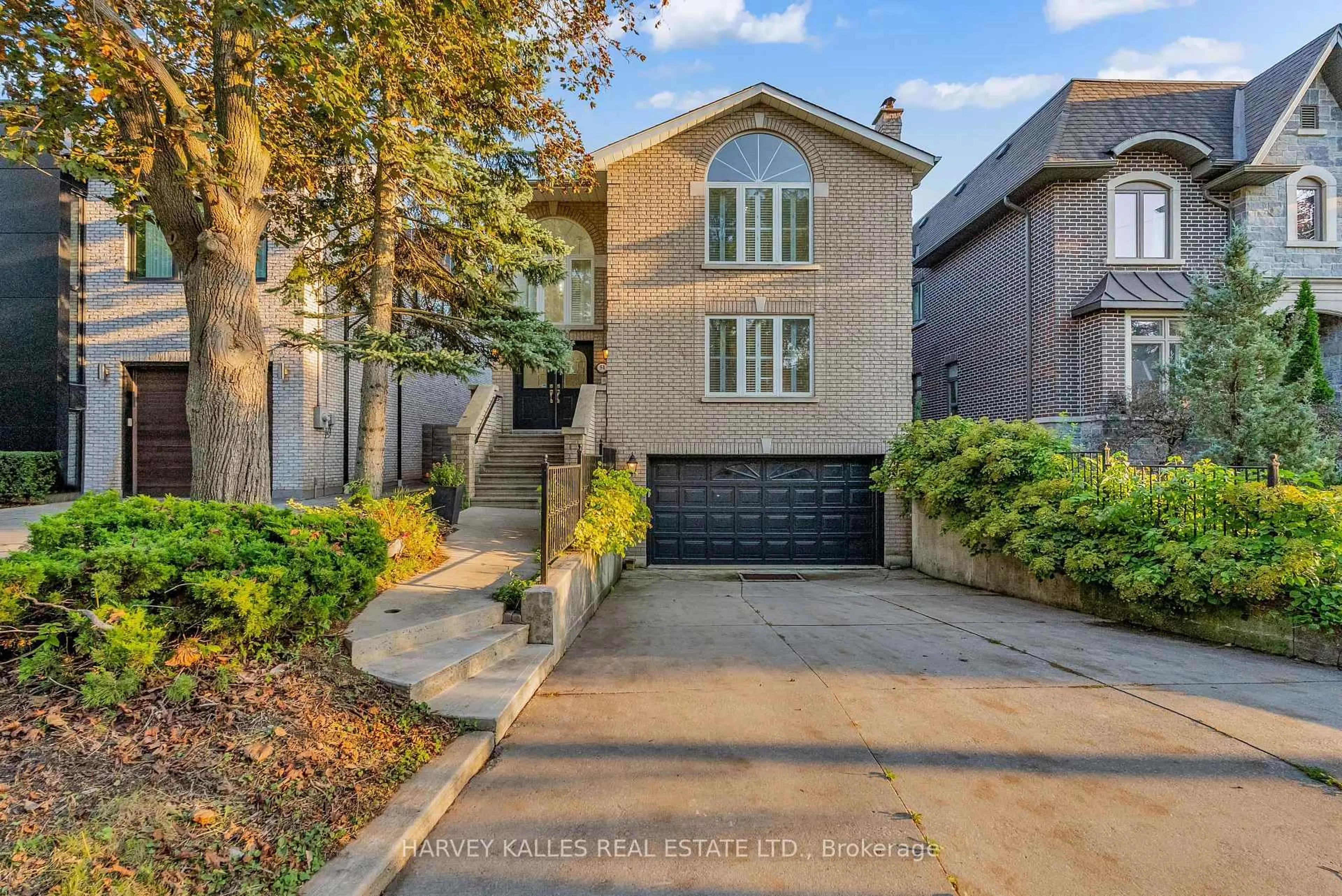 Home with brick exterior material, street for 51 Stuart Ave, Toronto Ontario M2N 1B2