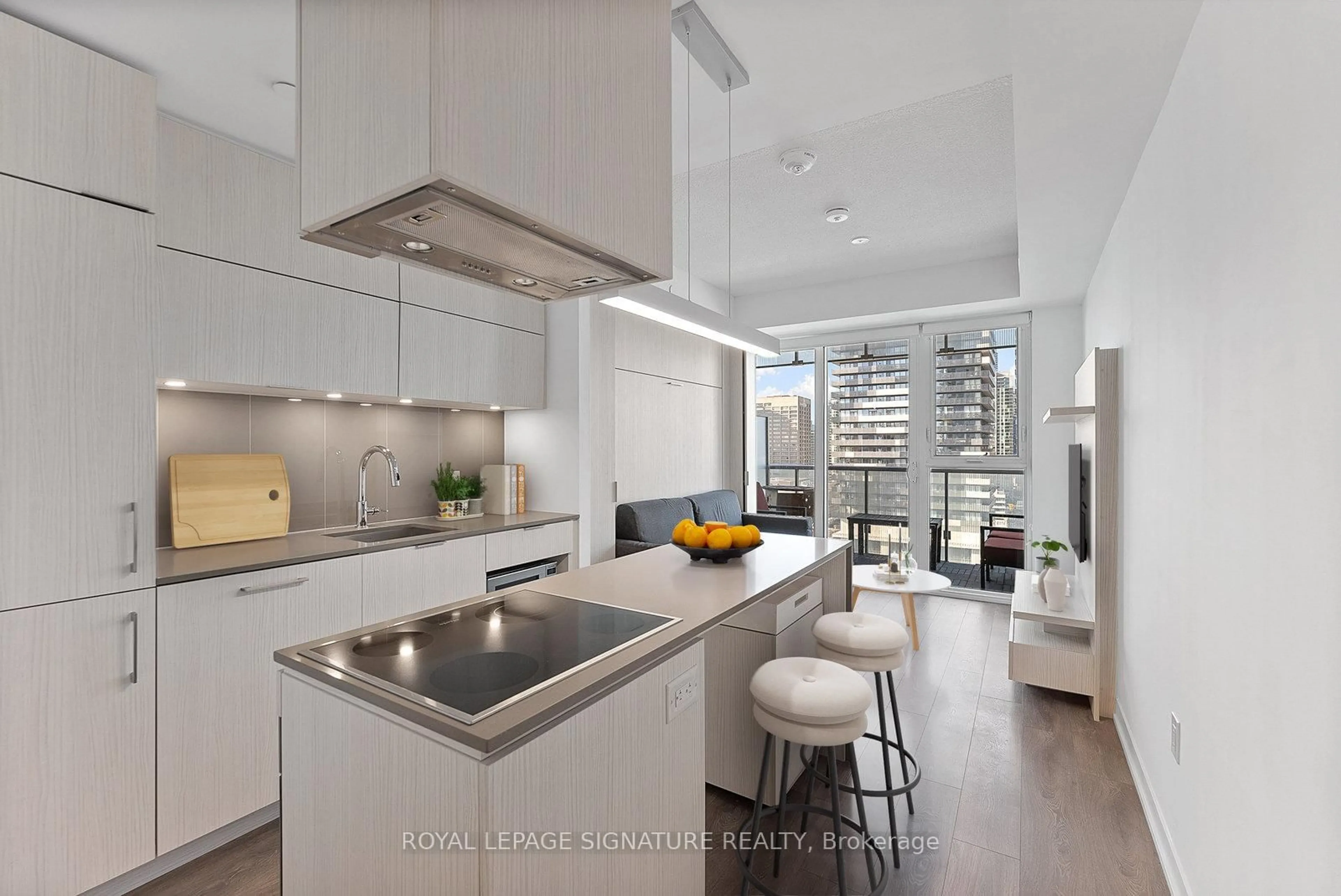 Contemporary kitchen, ceramic/tile floor for 15 Lower Jarvis St #1509, Toronto Ontario M5E 0C4