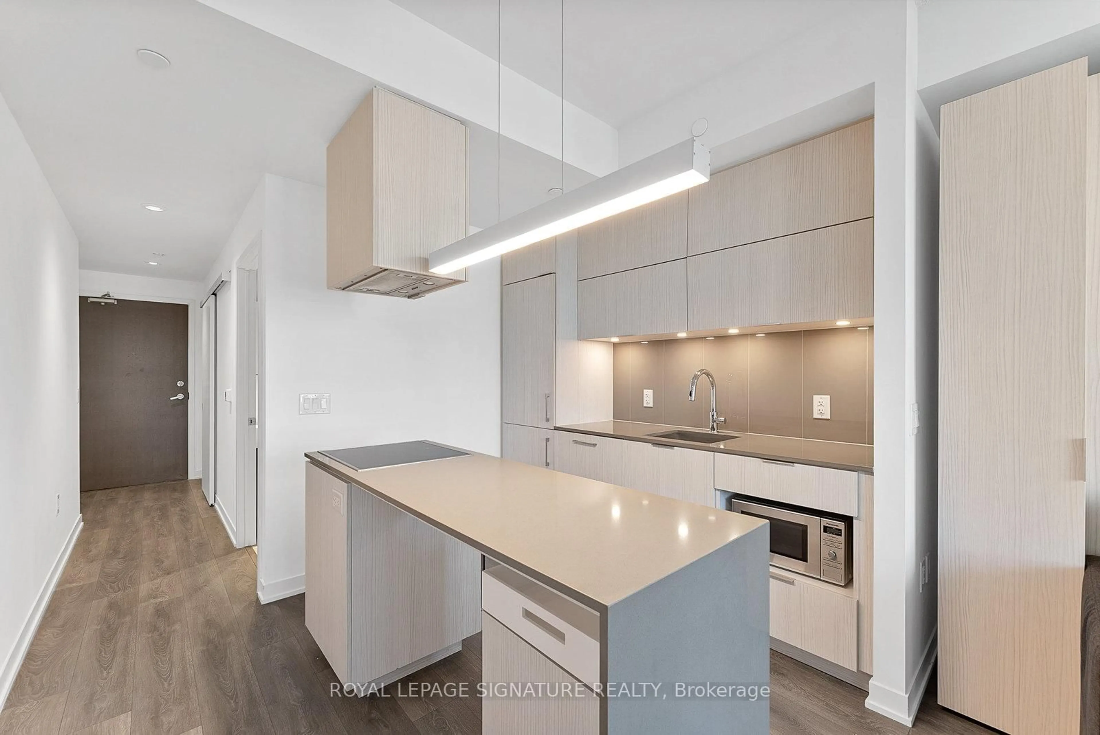 Open concept kitchen, unknown for 15 Lower Jarvis St #1509, Toronto Ontario M5E 0C4