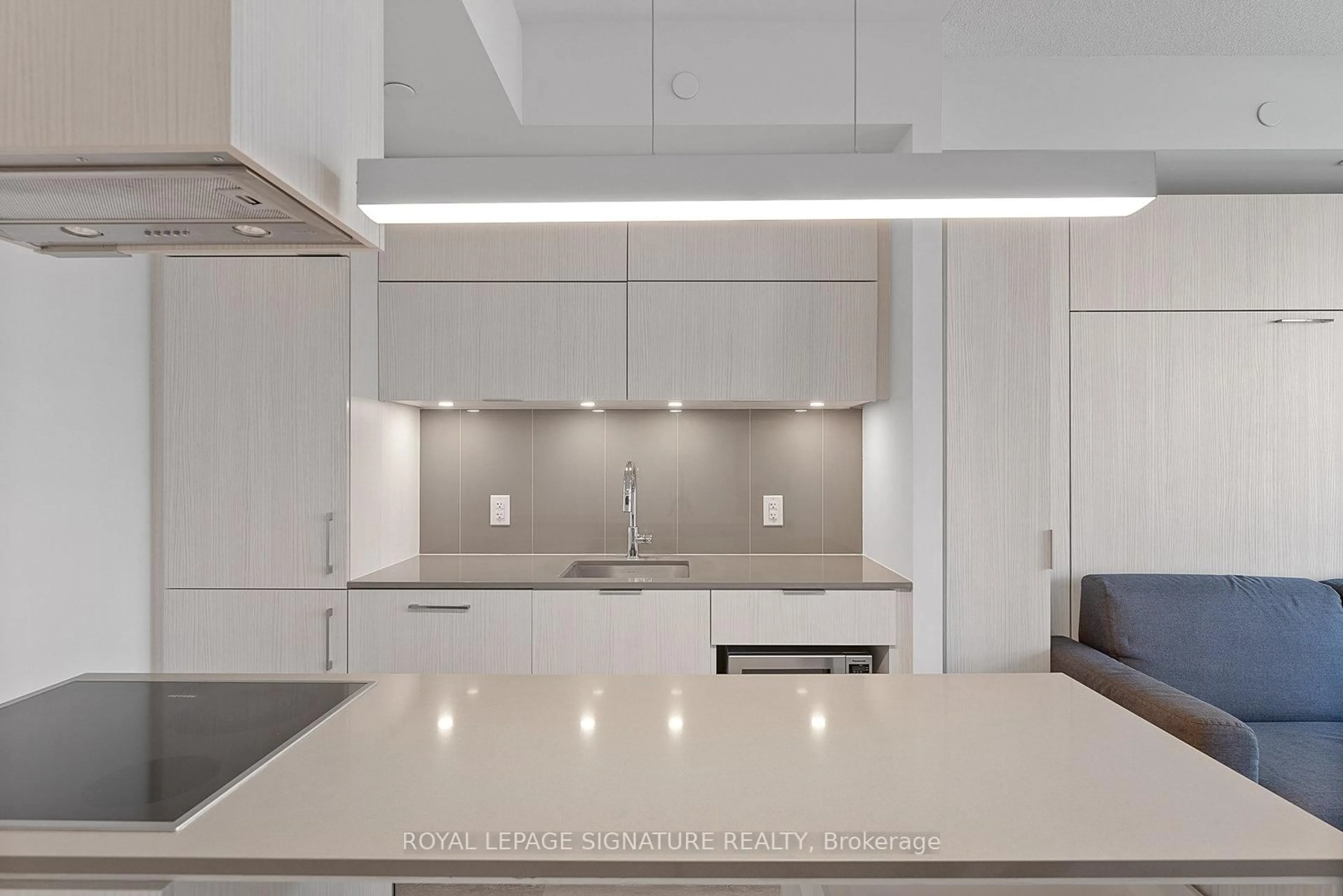 Contemporary kitchen, unknown for 15 Lower Jarvis St #1509, Toronto Ontario M5E 0C4