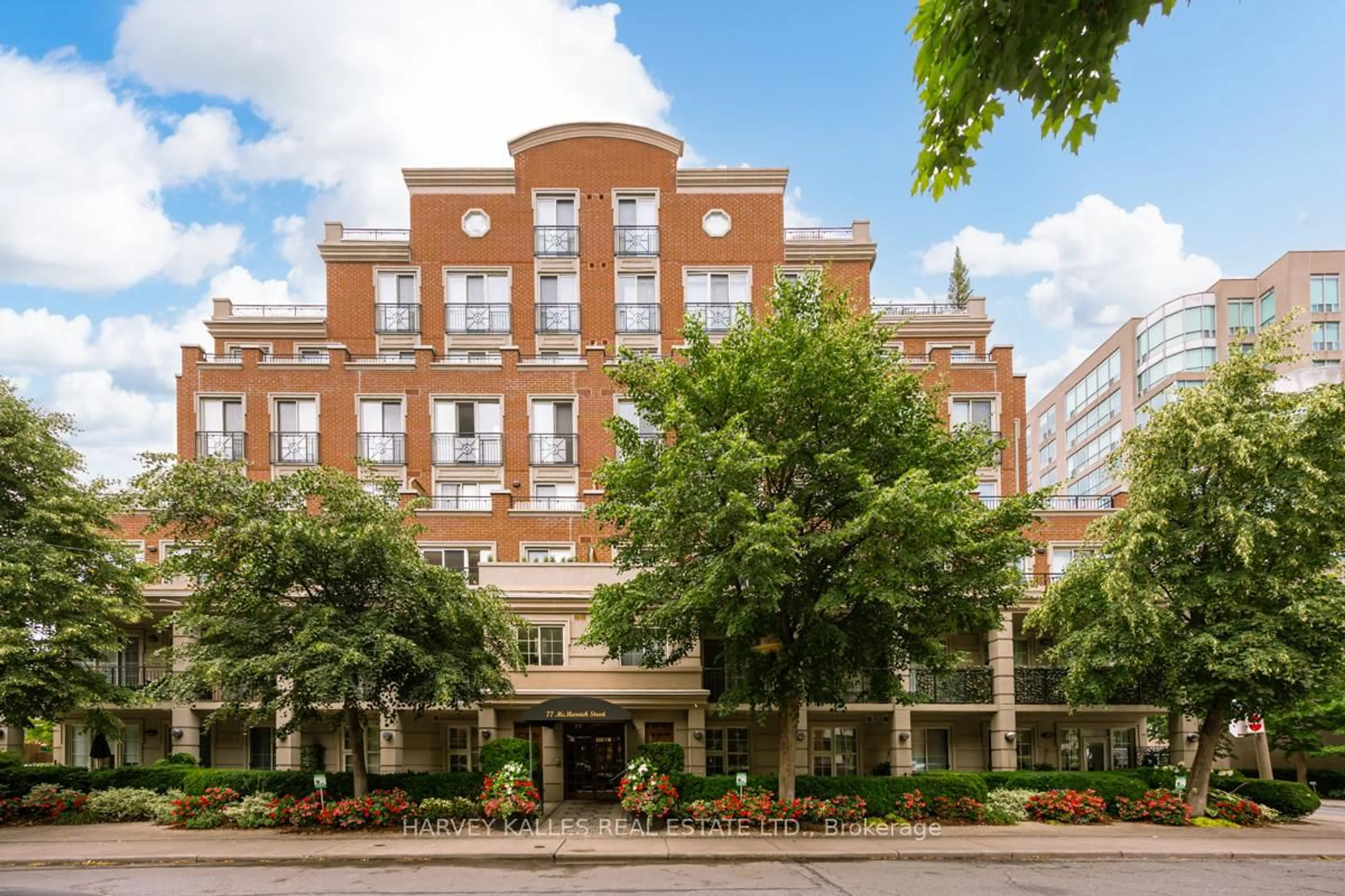 Unknown for 77 McMurrich St #302, Toronto Ontario M5R 3V3