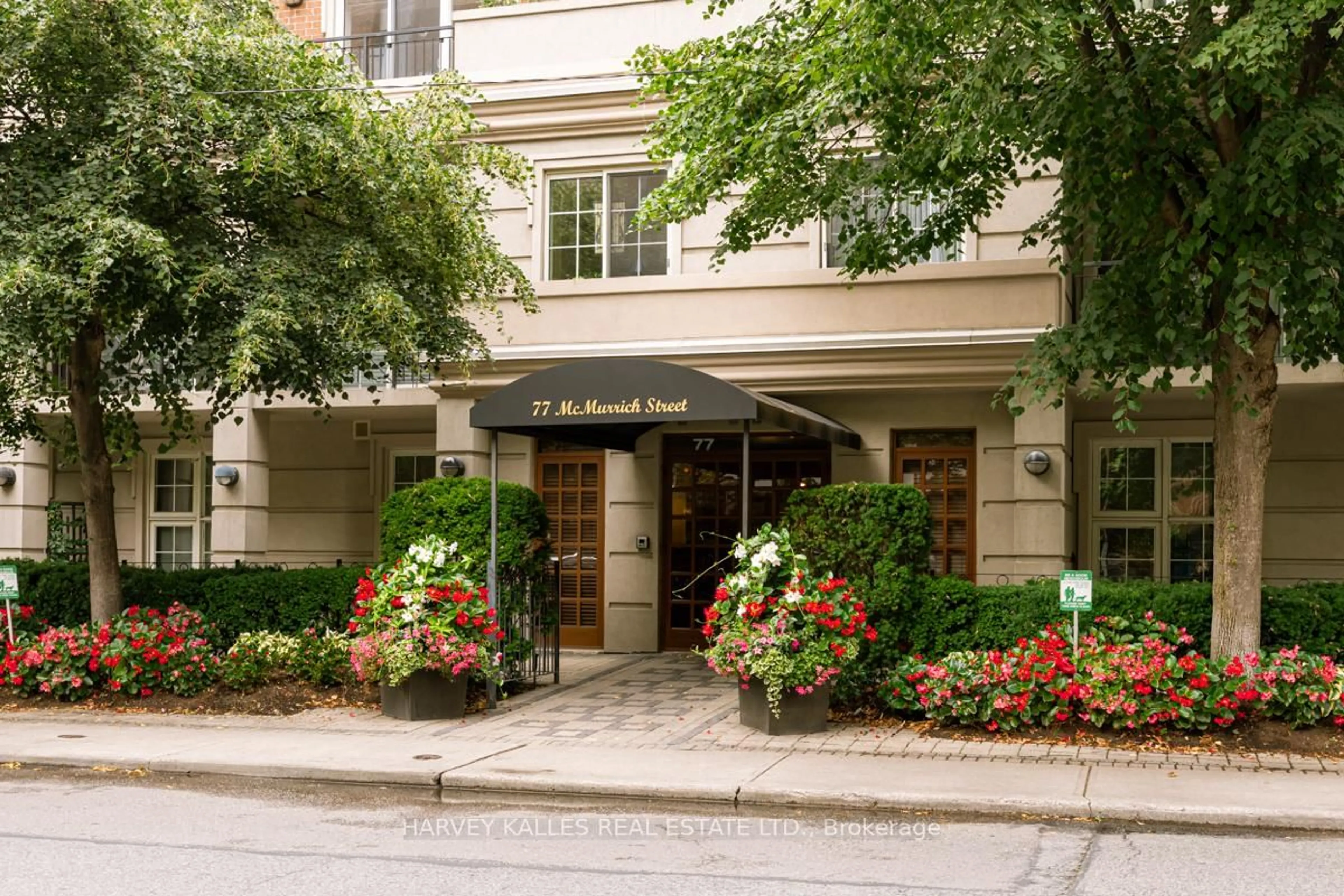 Unknown for 77 McMurrich St #302, Toronto Ontario M5R 3V3