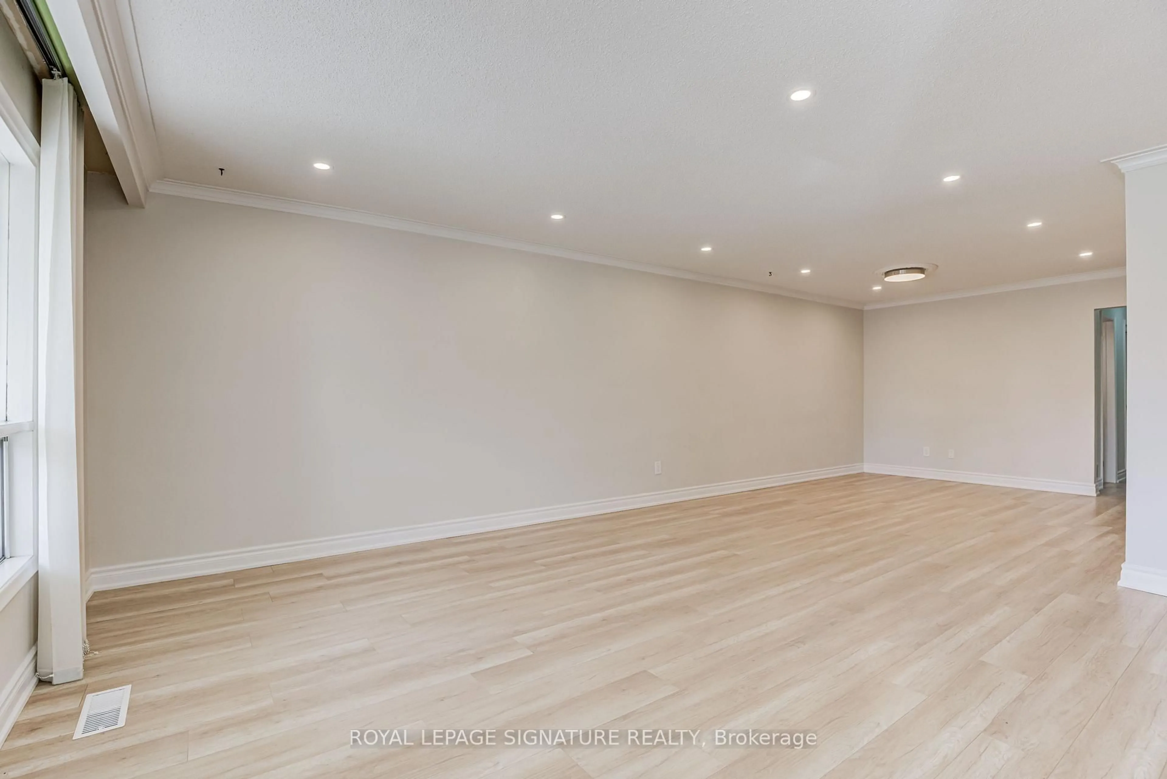 A pic of a room for 65 Bedle Ave, Toronto Ontario M2H 1K7