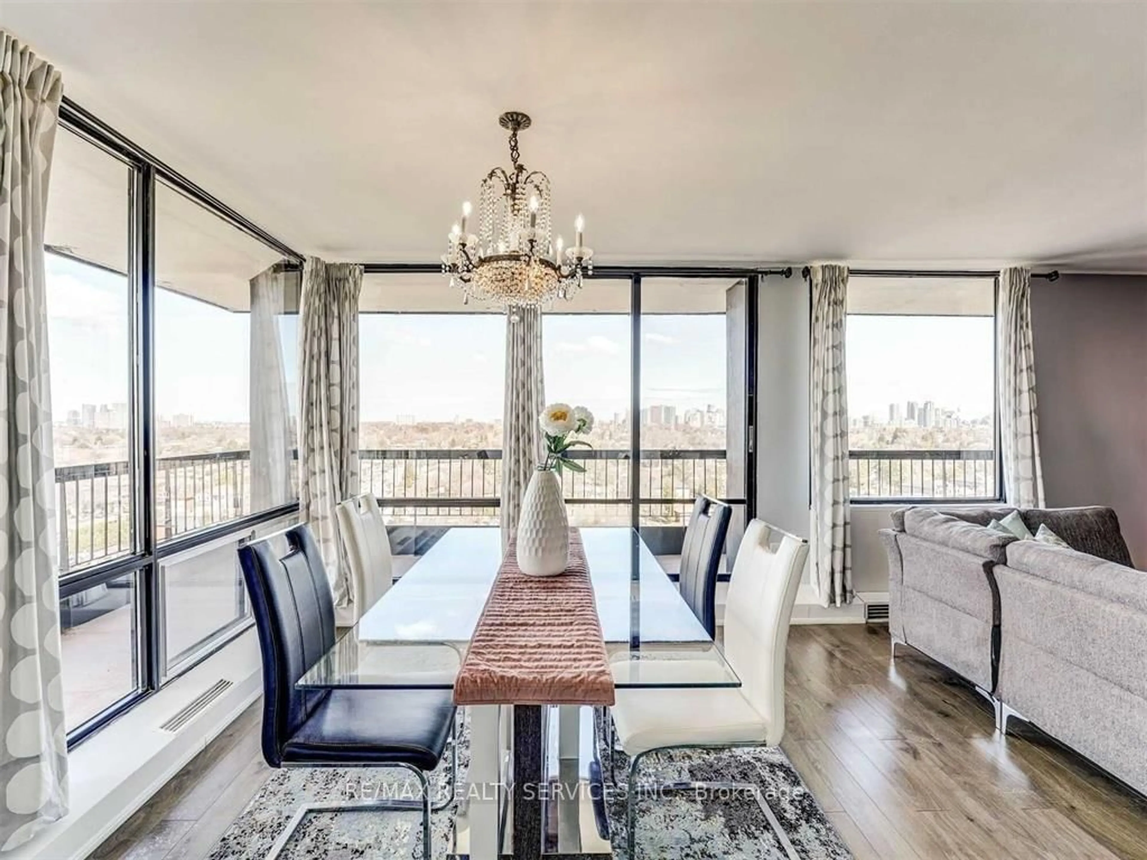 Dining room, wood/laminate floor for 135 Antibes Dr #1201, Toronto Ontario M2R 2Z1