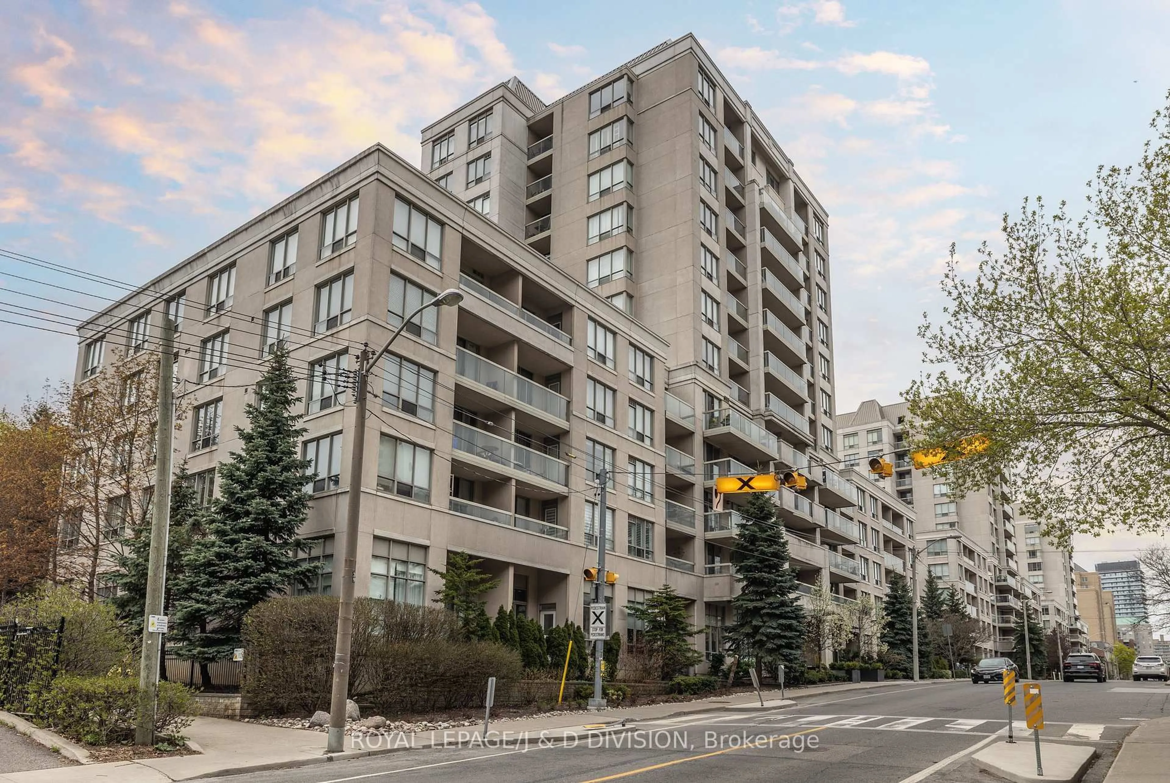 Unknown for 253 Merton St #805, Toronto Ontario M4S 1A7