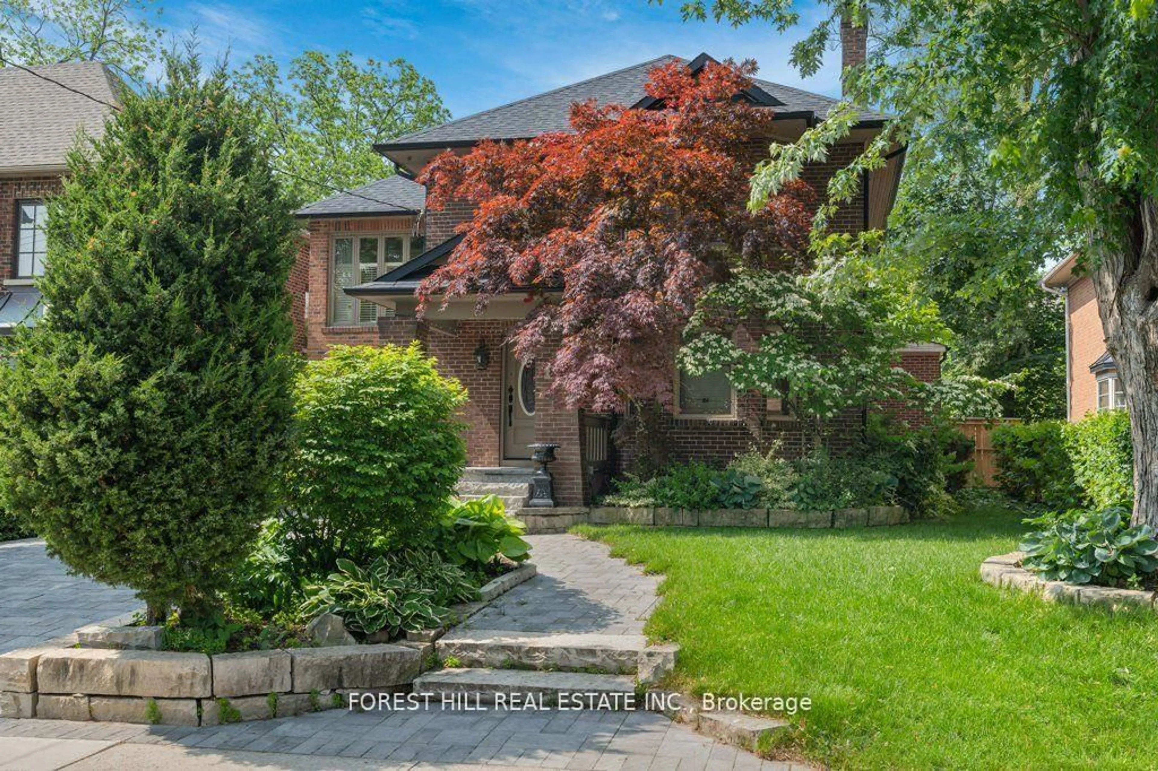 Home with brick exterior material, street for 82 Brooke Ave, Toronto Ontario M5M 2J9