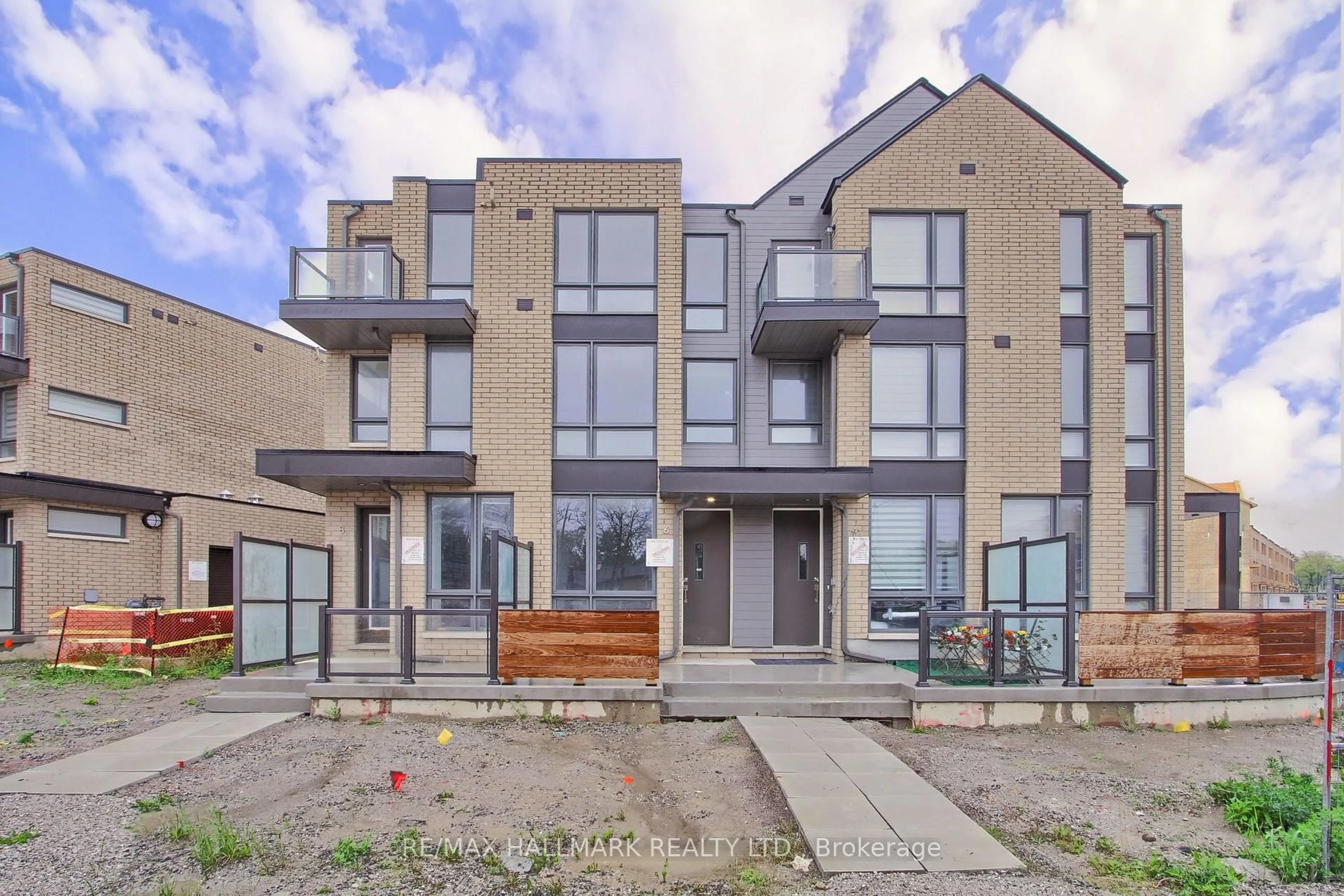 Home with brick exterior material, street for 6 Turtle Island Rd, Toronto Ontario M6A 2M5