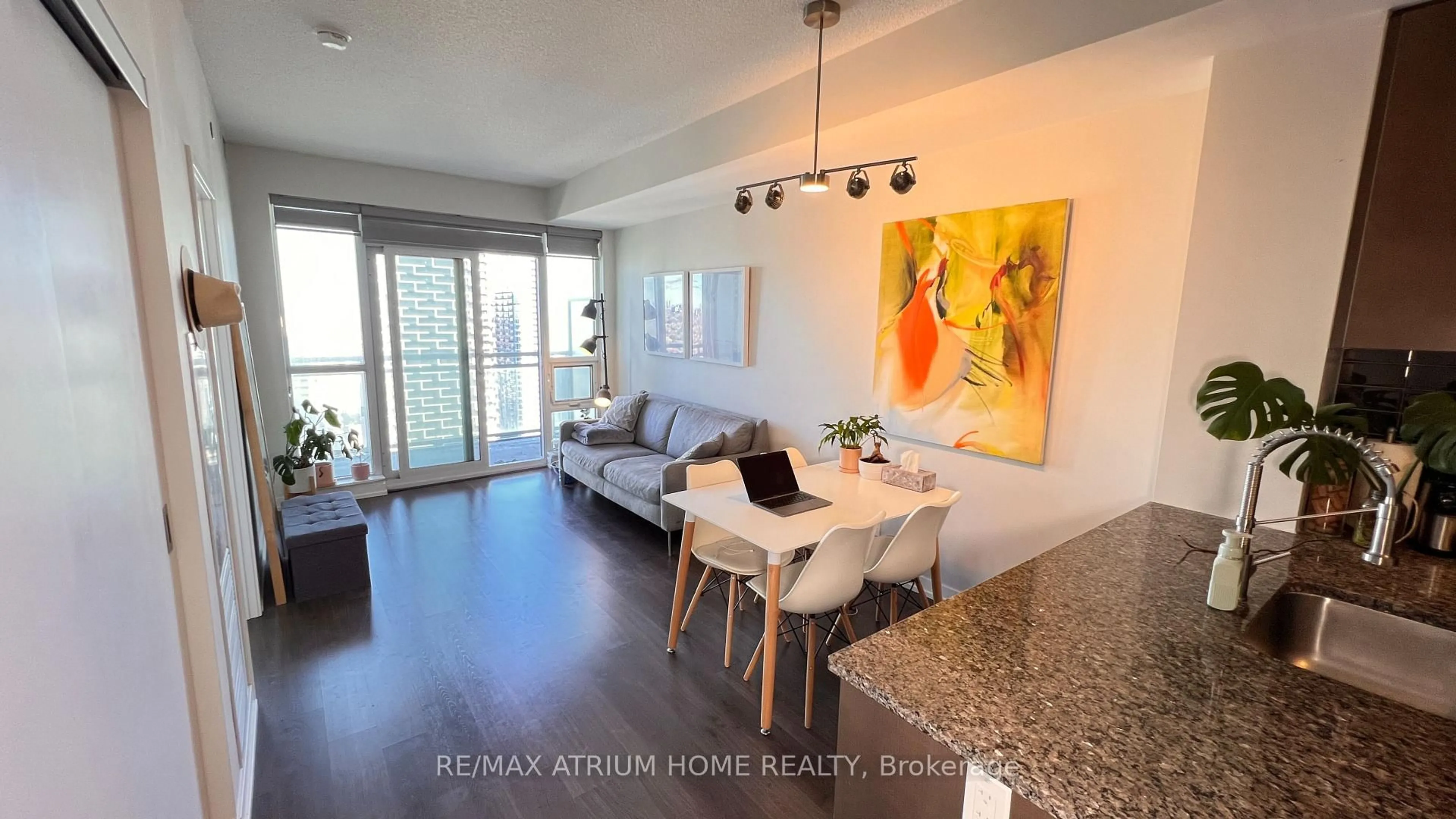 Unknown for 89 Dunfield Ave #2904, Toronto Ontario M4S 0A4