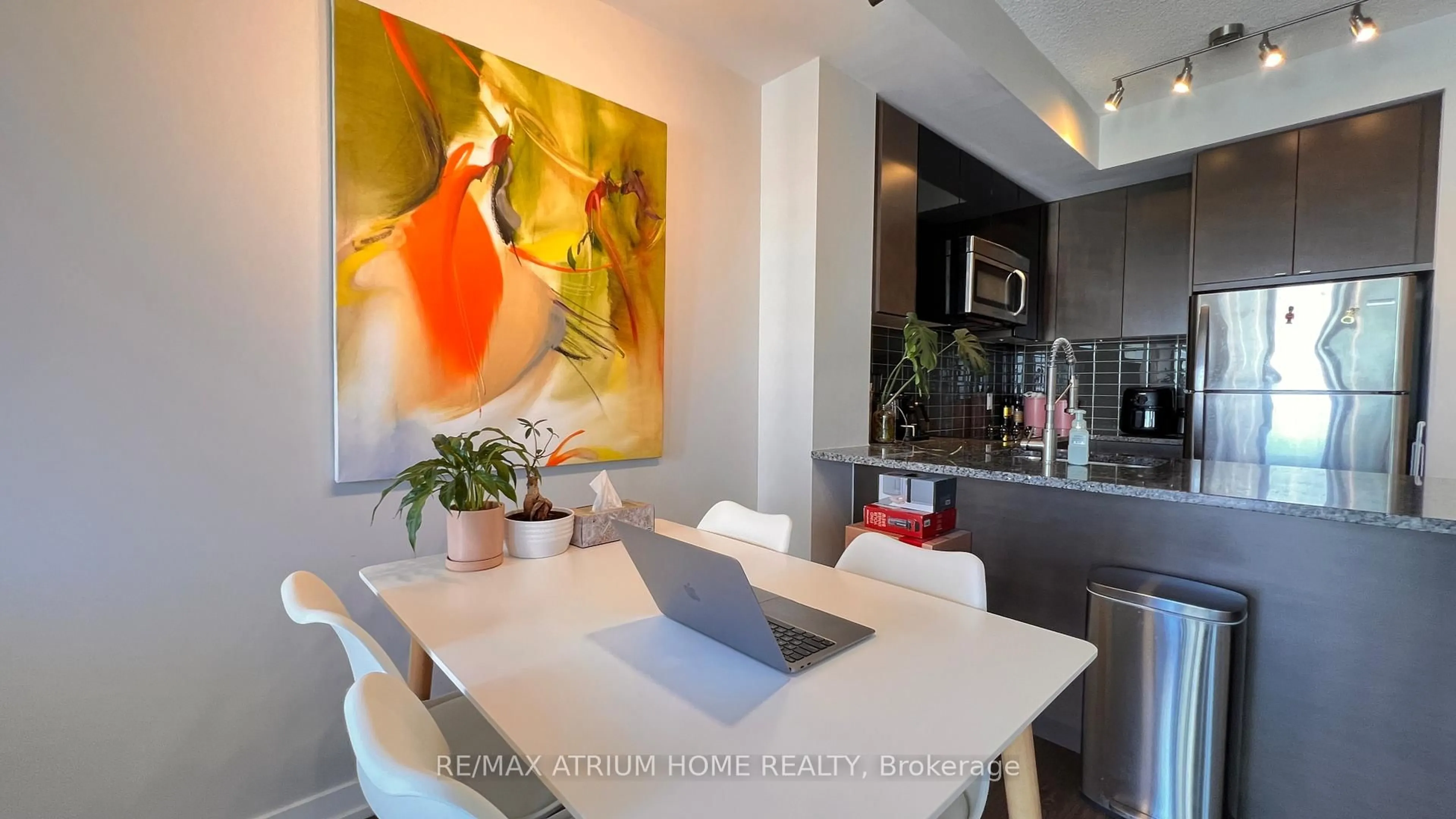 Unknown for 89 Dunfield Ave #2904, Toronto Ontario M4S 0A4