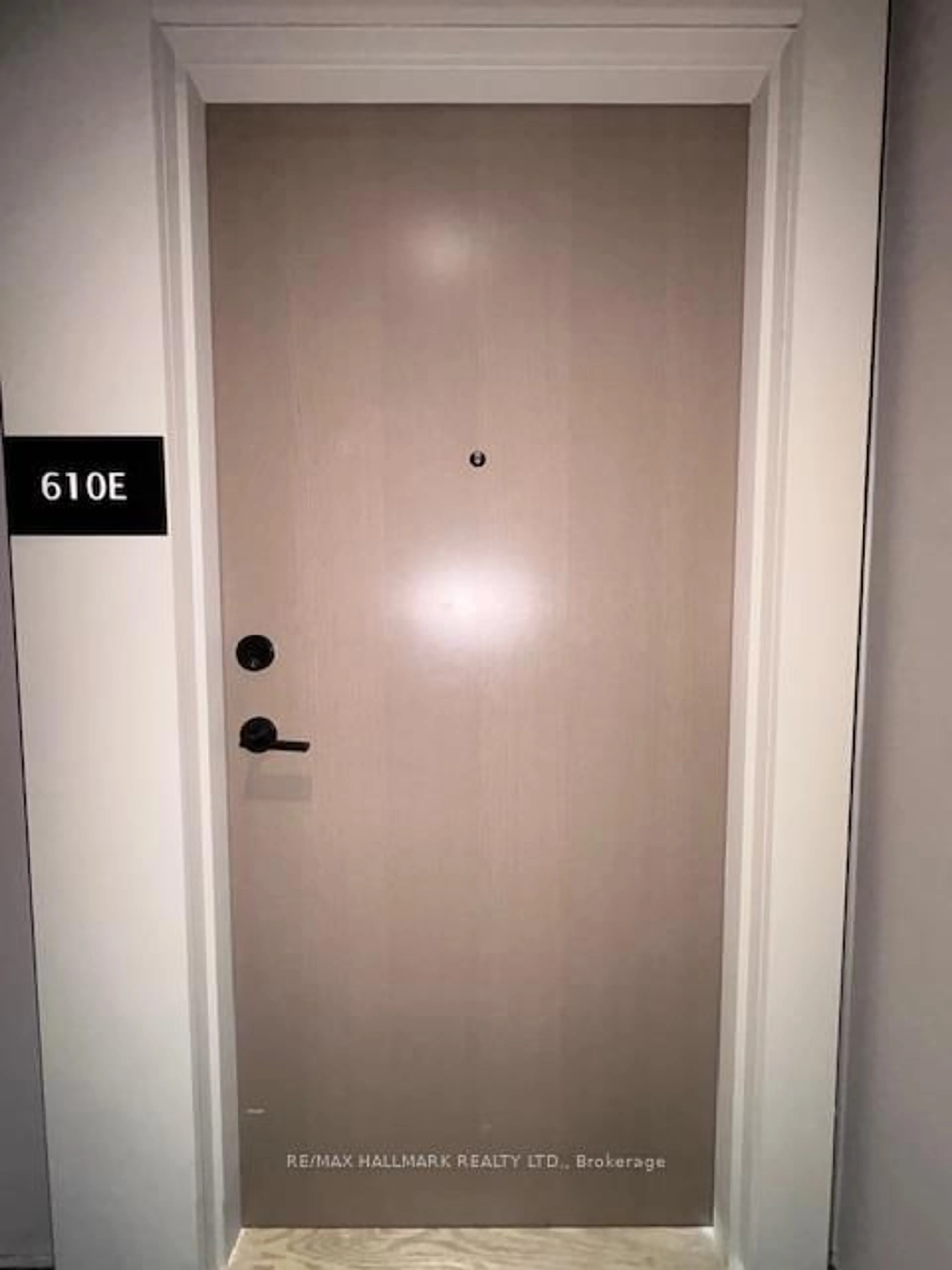 A pic of a room for 34 Tubman Ave #E610, Toronto Ontario M5A 0R2