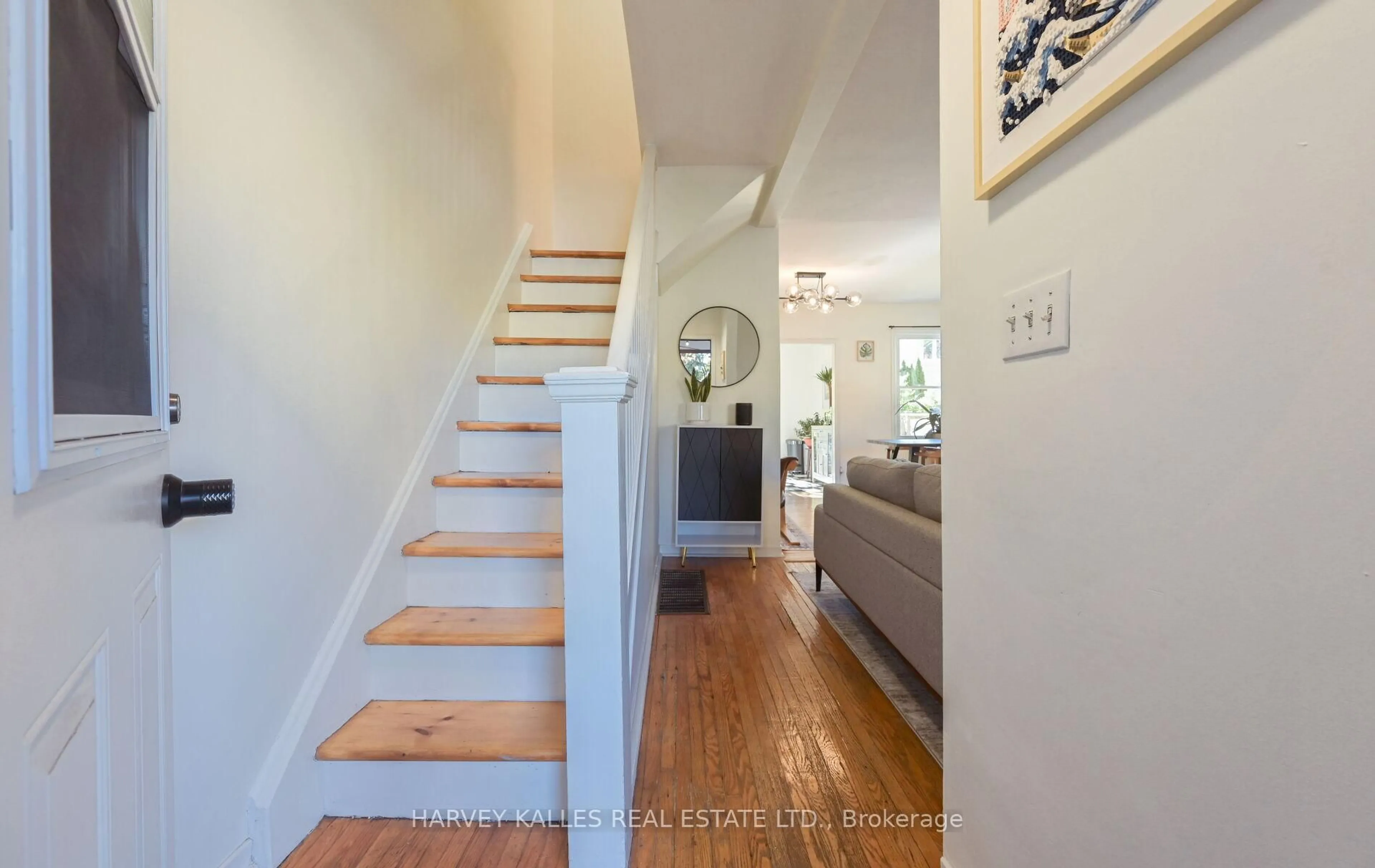 Unknown for 85 Montgomery Ave, Toronto Ontario M4R 1E1