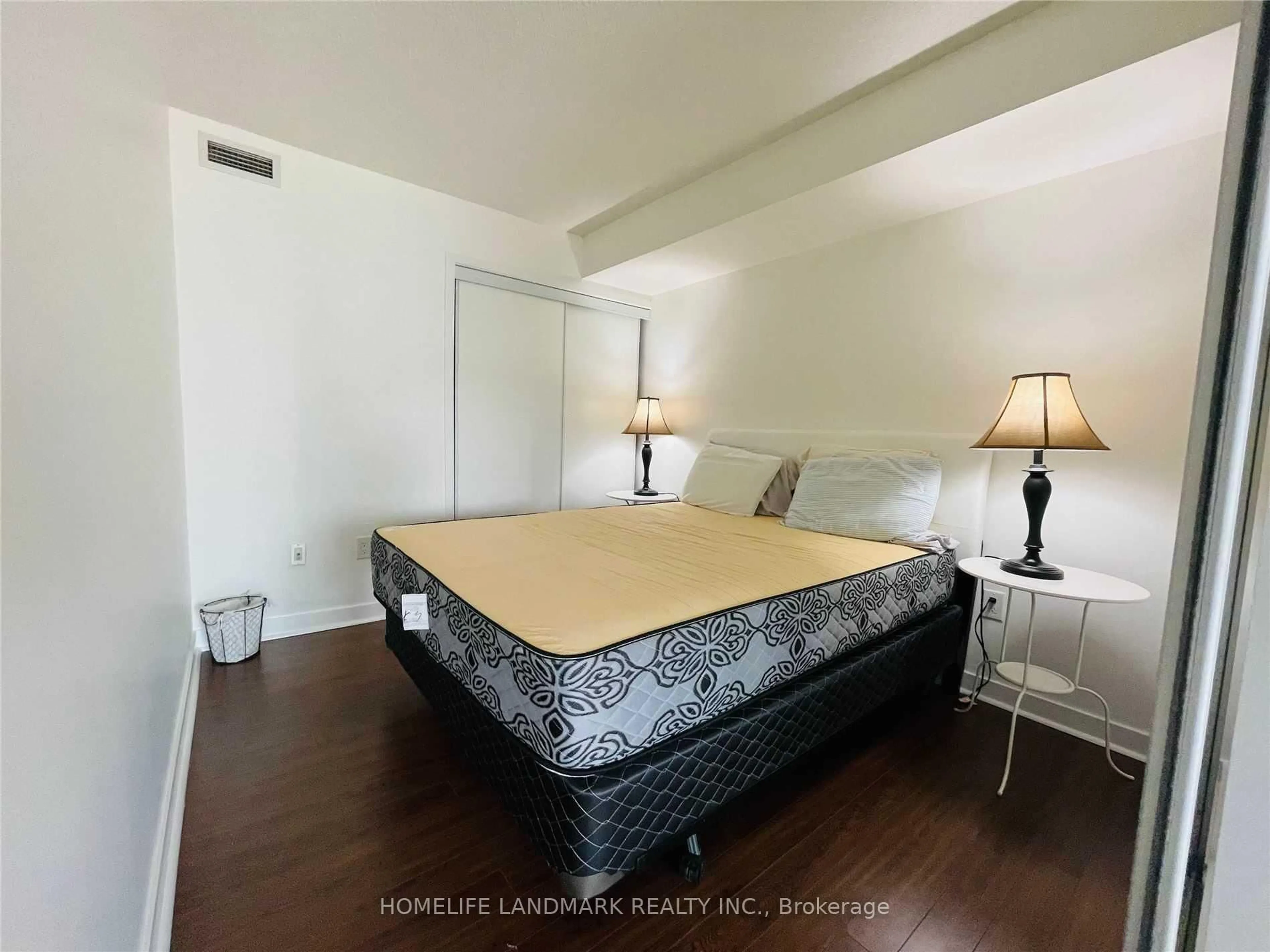 Bedroom with bed, unknown for 4K Spadina Ave, Toronto Ontario M5V 3Y9