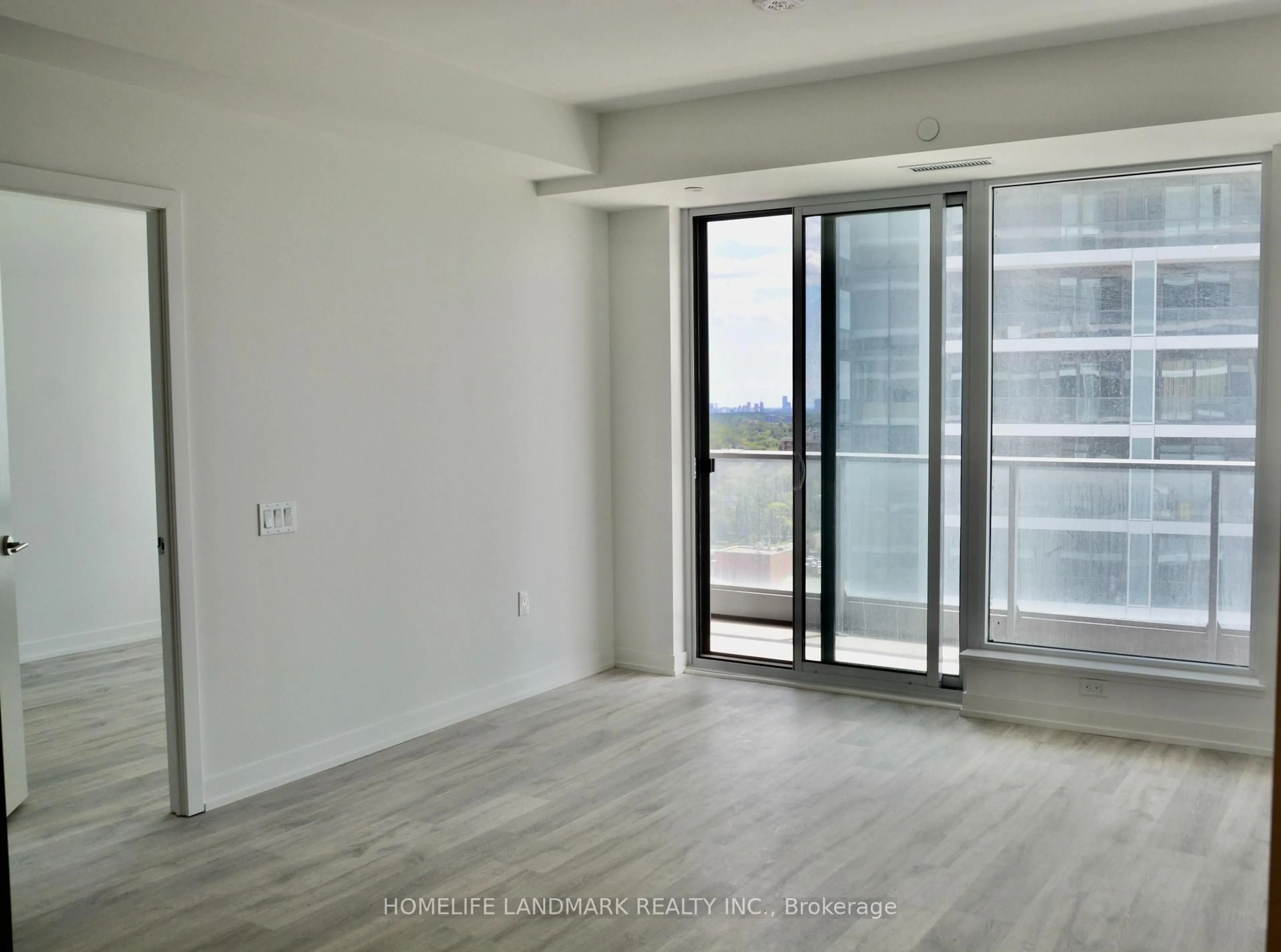 A pic of a room for 7 Golden Lion Hts #N2007, Toronto Ontario M2M 0C1