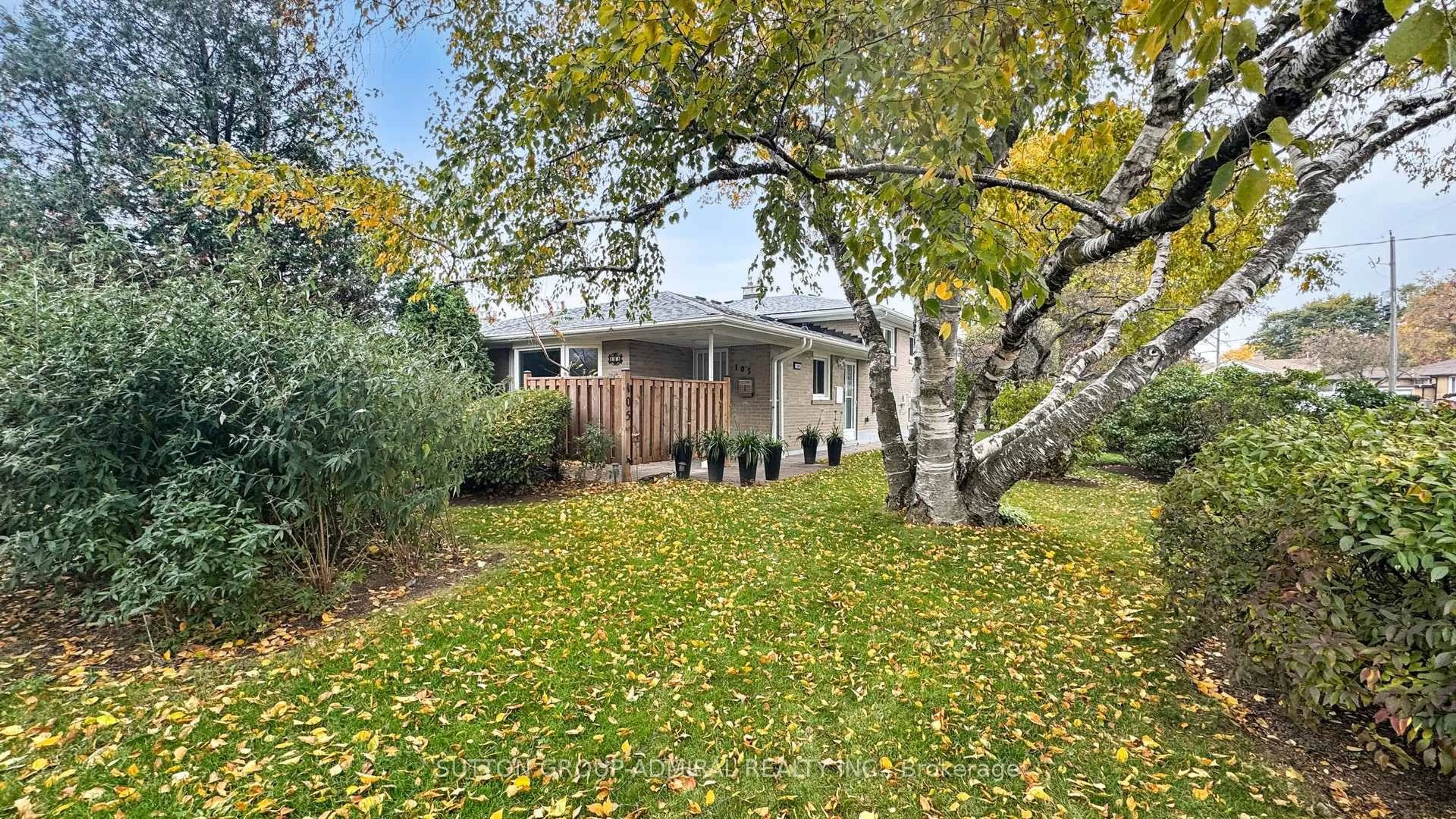 A pic from outside/outdoor area/front of a property/back of a property/a pic from drone, unknown for 105 Baltray Cres, Toronto Ontario M3A 2H5