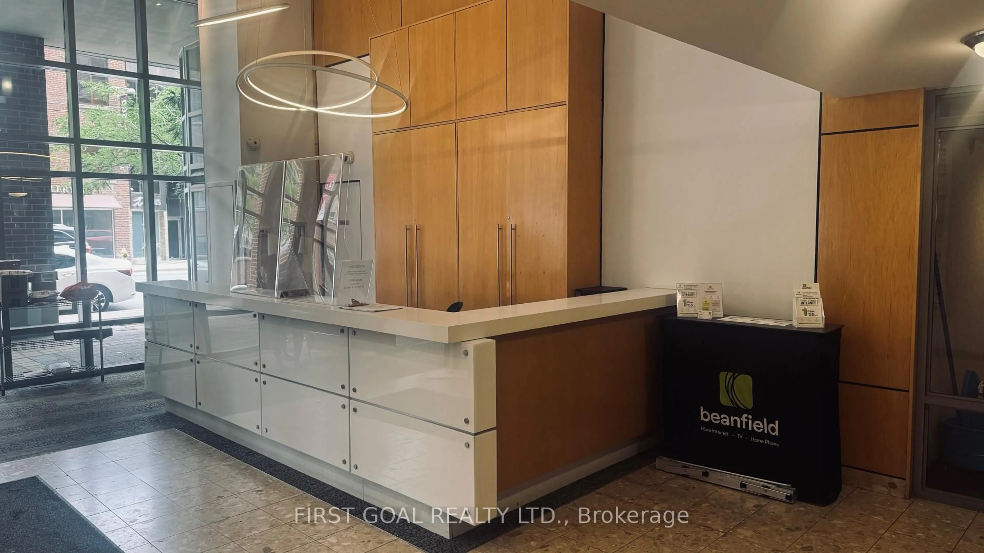 Unknown for 255 Richmond St #123, Toronto Ontario M5A 4T7