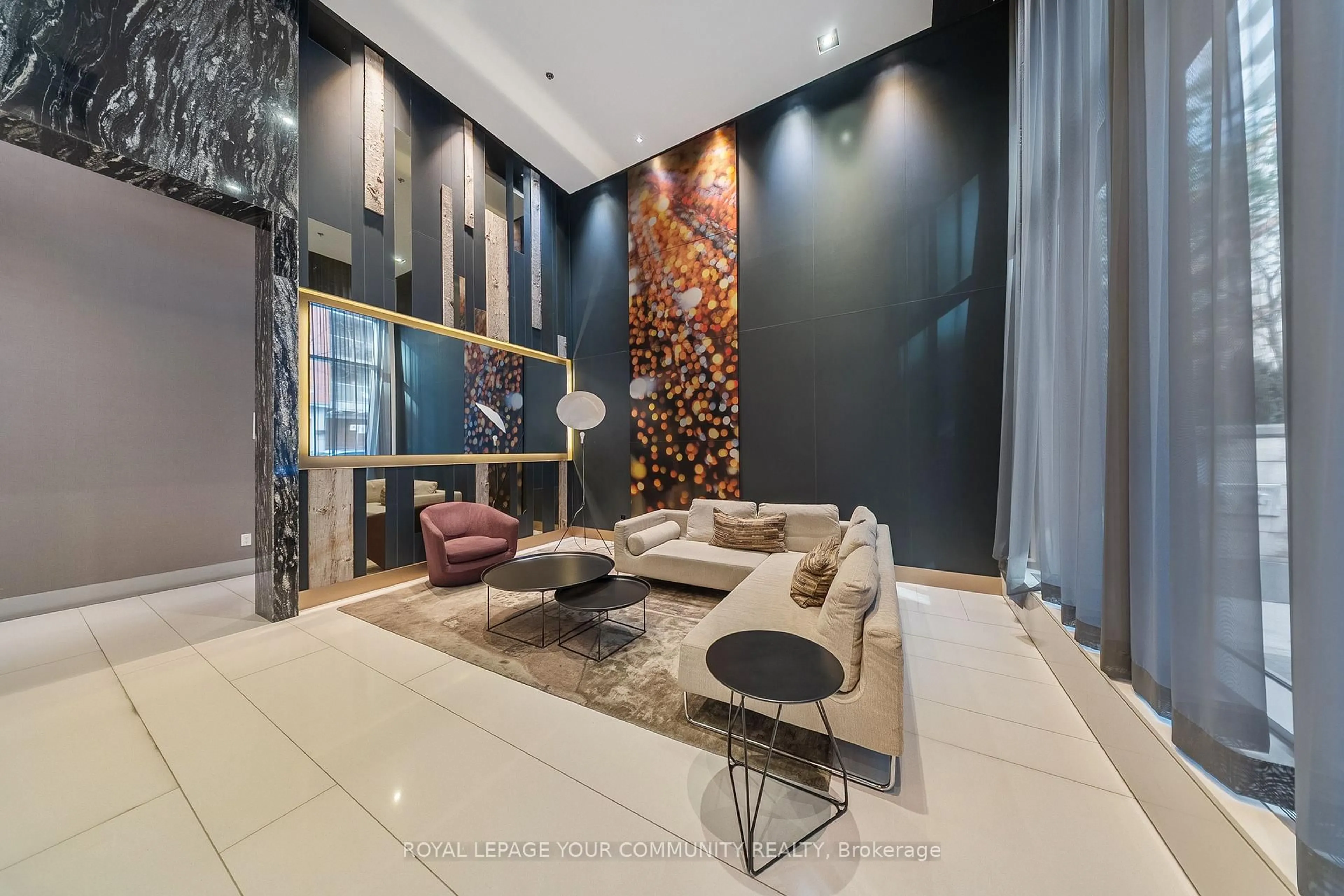 Lobby for 30 Nelson St #1602, Toronto Ontario M5V 0H5