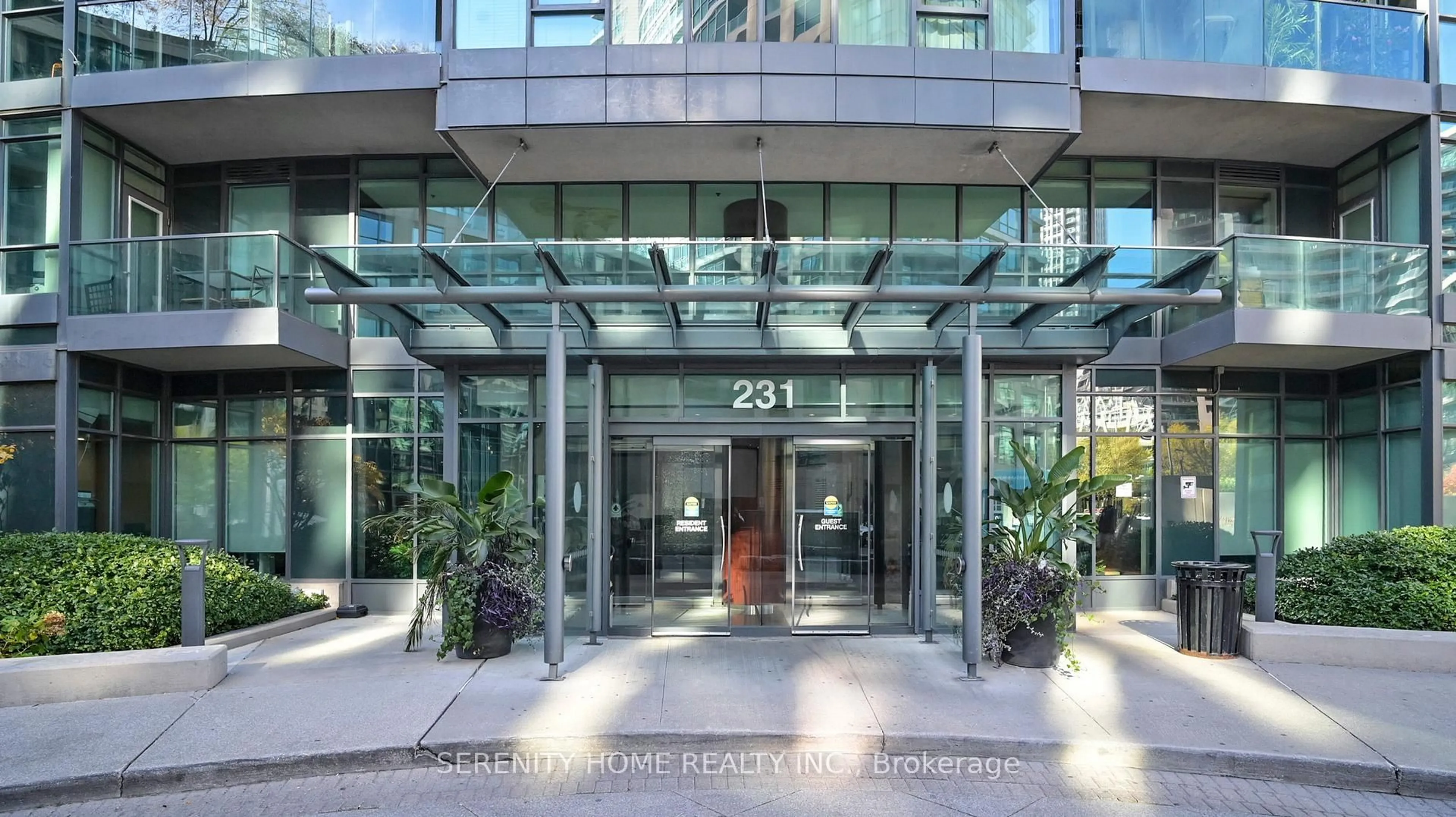 Indoor foyer for 231 Fort York Blvd #1501, Toronto Ontario M5V 1B2