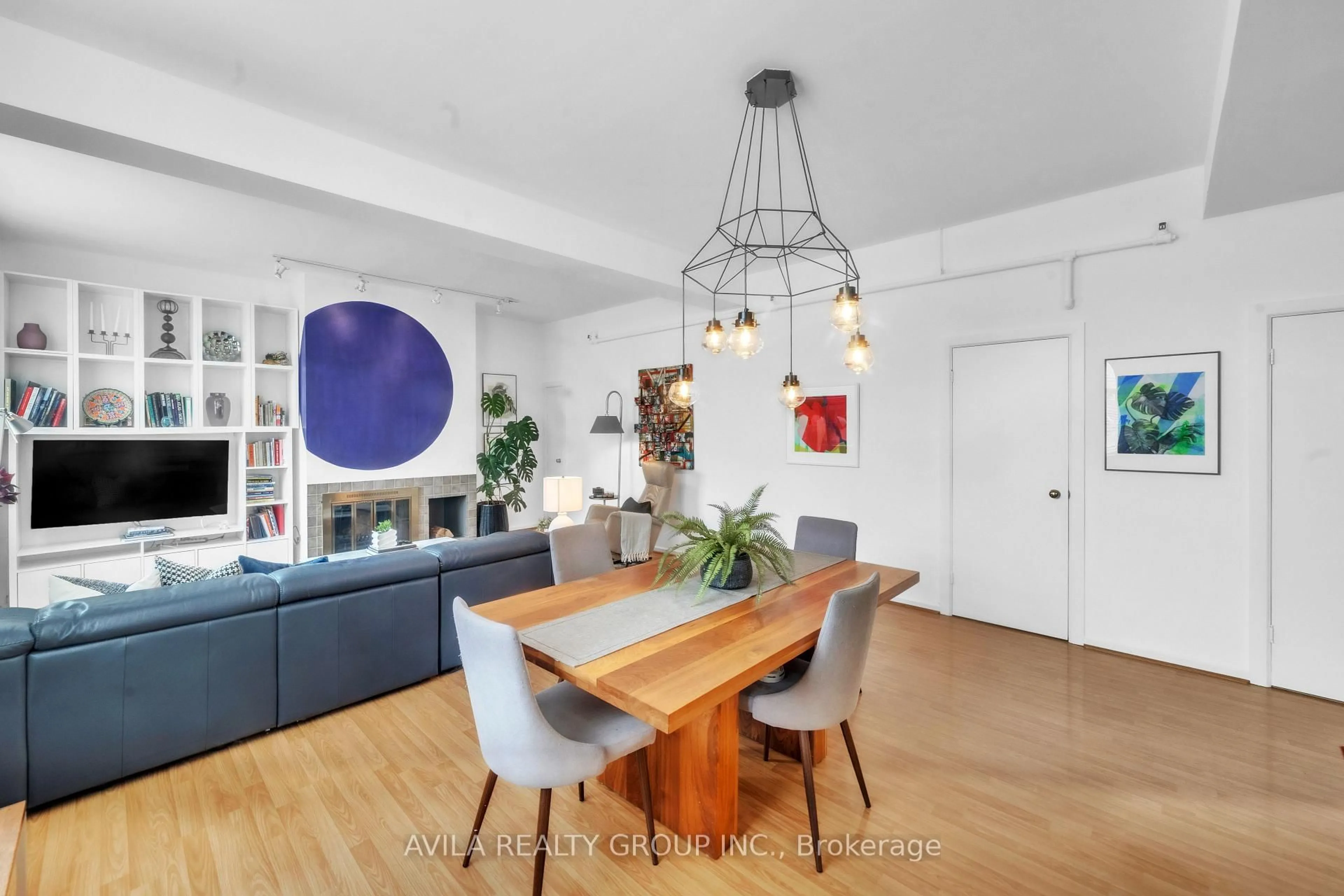 Dining room, unknown for 75 Markham St #7, Toronto Ontario M6J 2G4