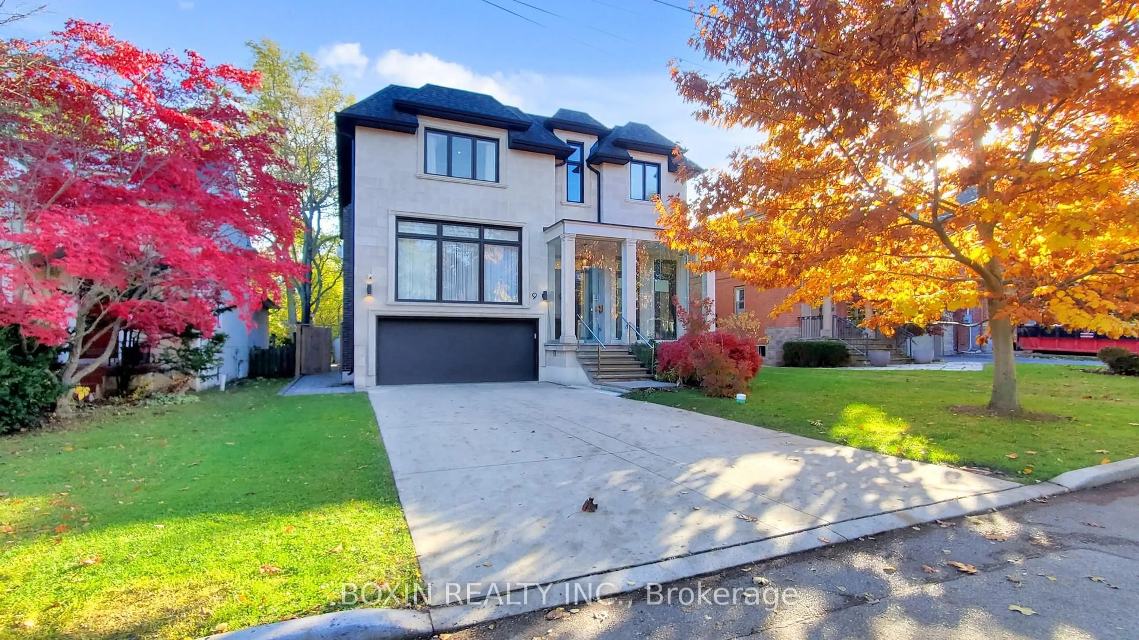 Home with brick exterior material, street for 9 Shelborne Ave, Toronto Ontario M5N 1Y8