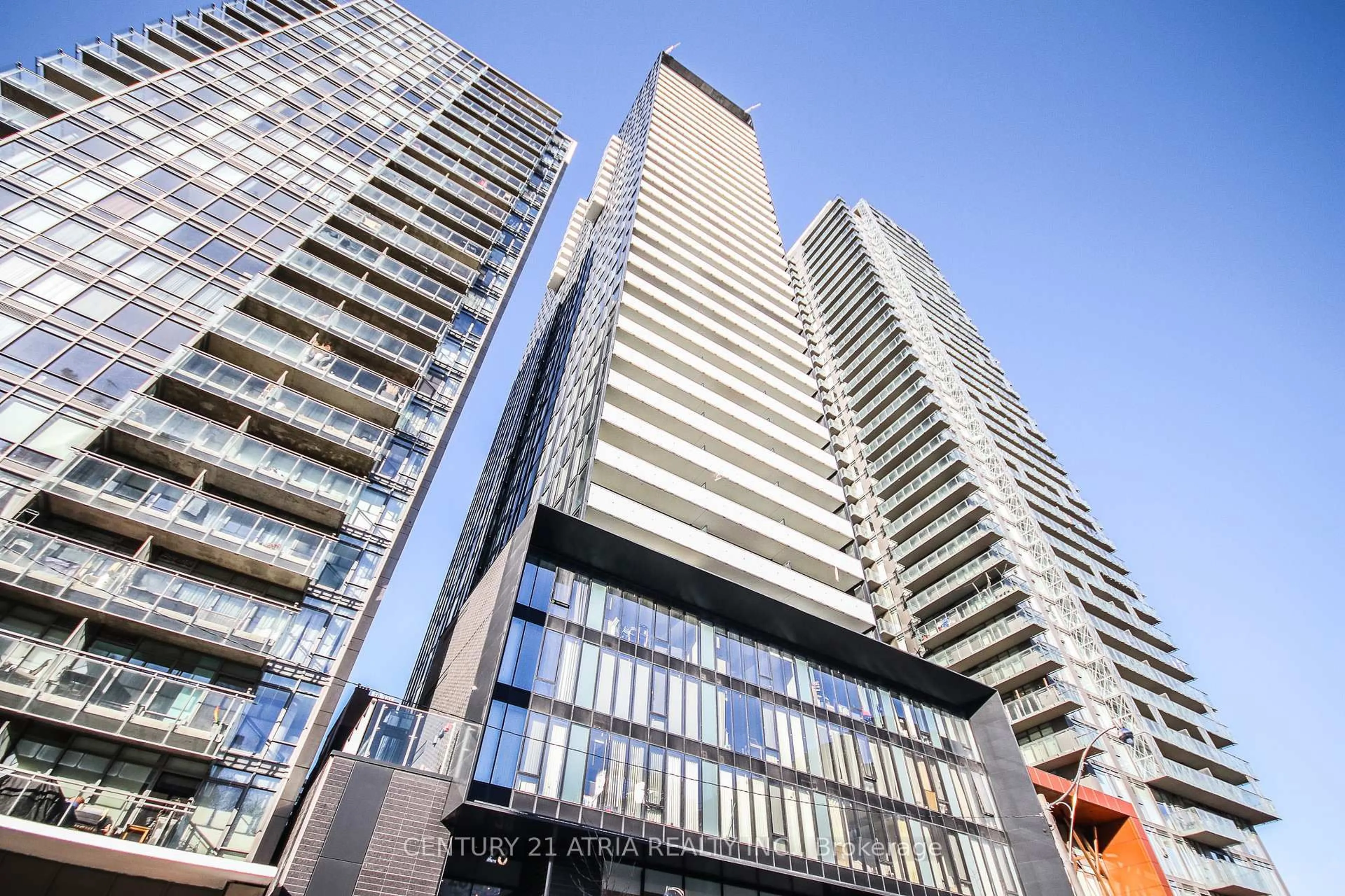 Unknown for 28 Wellesley St #2110, Toronto Ontario M4Y 0C4