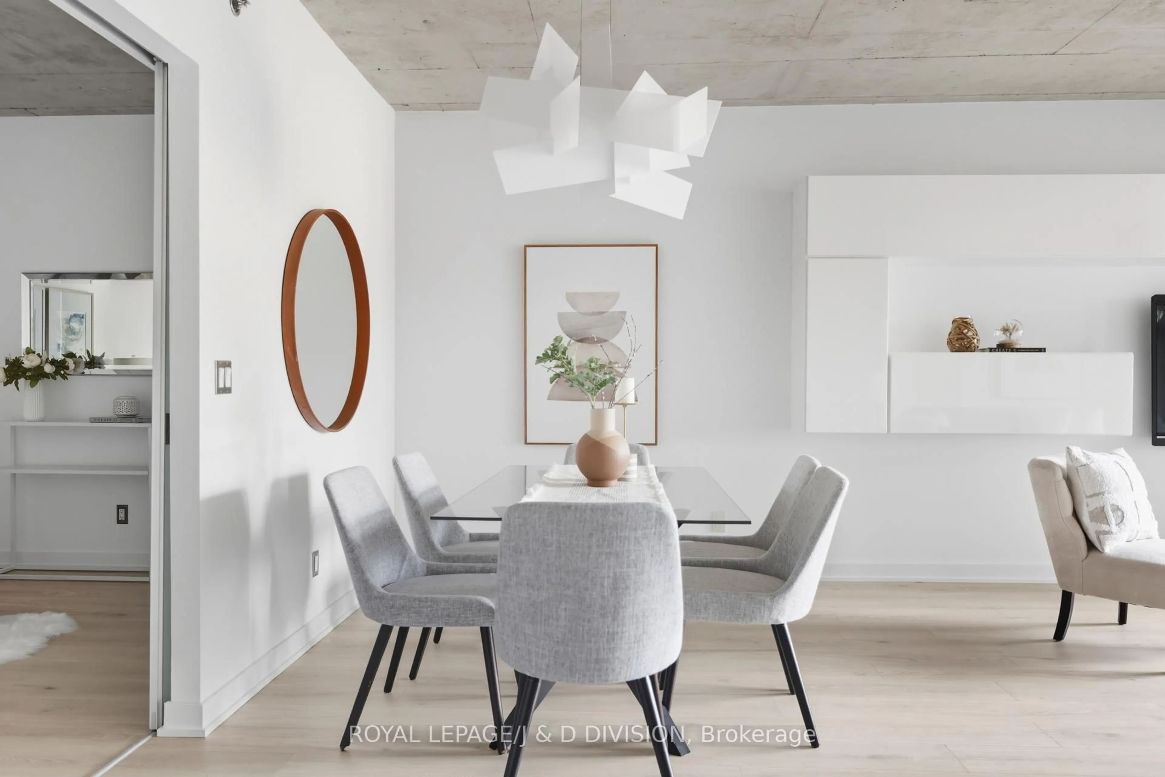 Dining room, unknown for 55 Stewart St #828, Toronto Ontario M5V 2V1