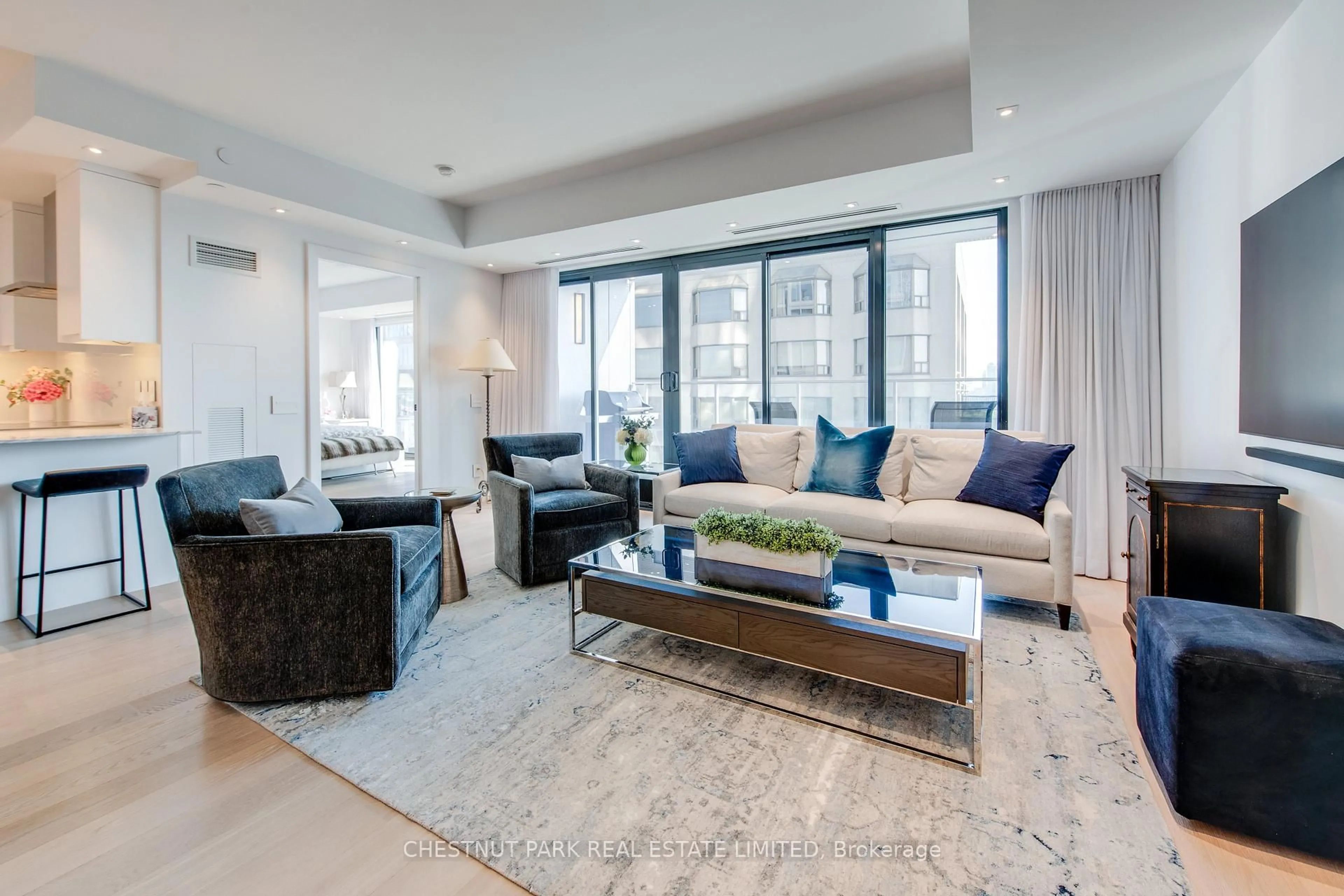 Living room with furniture, unknown for 200 Cumberland St #2703, Toronto Ontario M5R 0B7