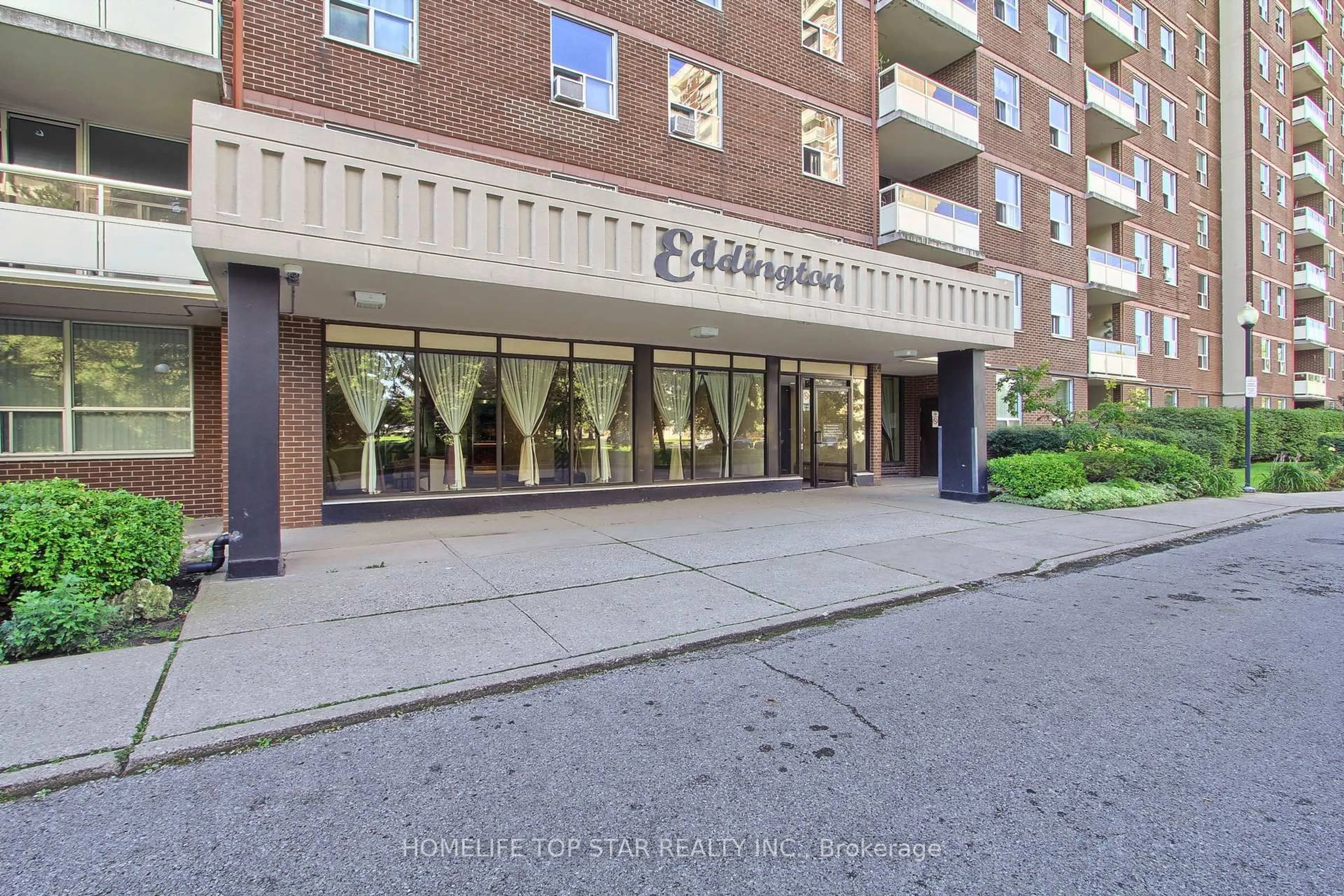 Indoor foyer for 175 Hilda Ave #703, Toronto Ontario M2M 1V8