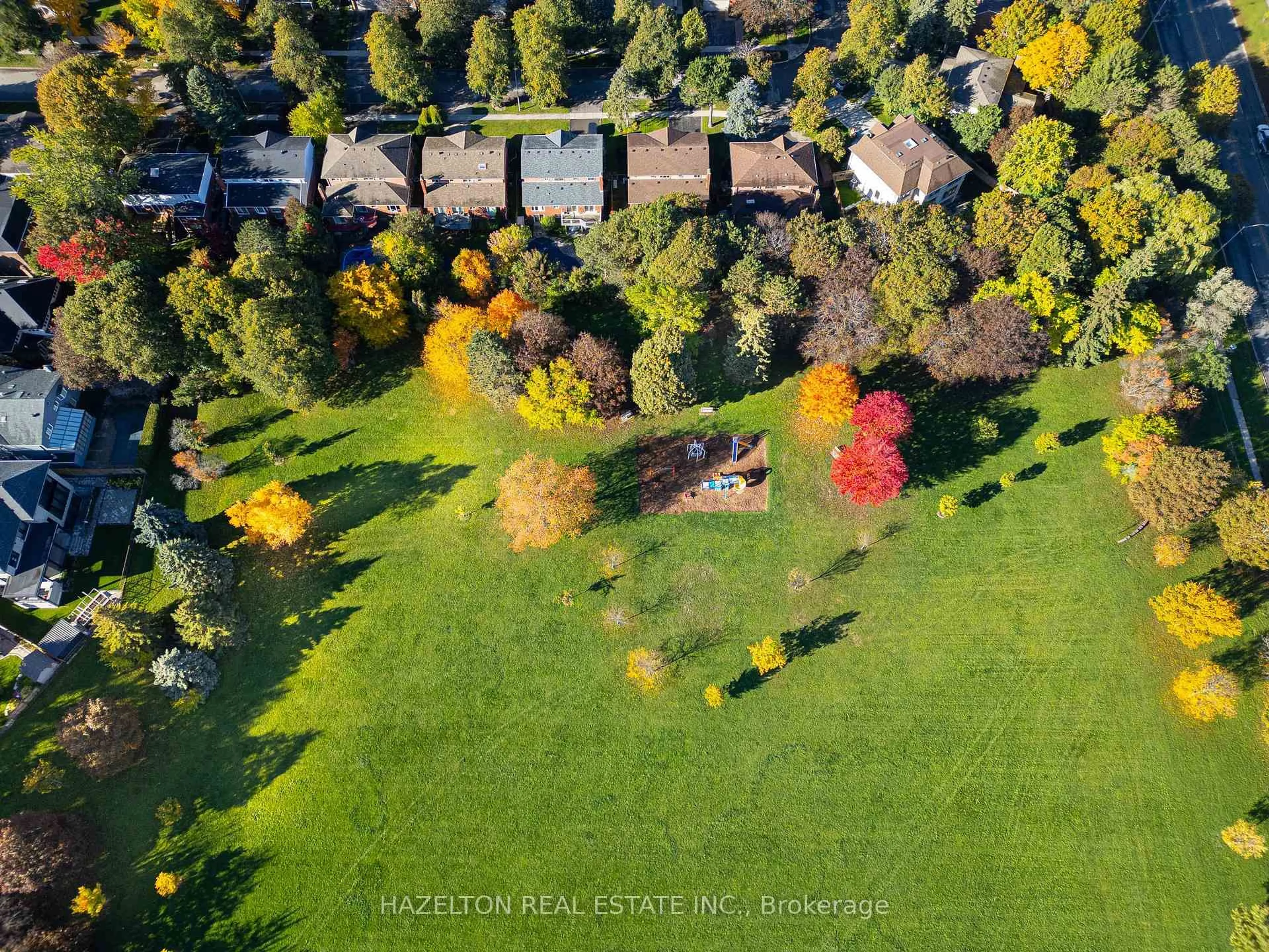A pic from outside/outdoor area/front of a property/back of a property/a pic from drone, forest/trees view for 83 Ames Circ, Toronto Ontario M3B 3C2