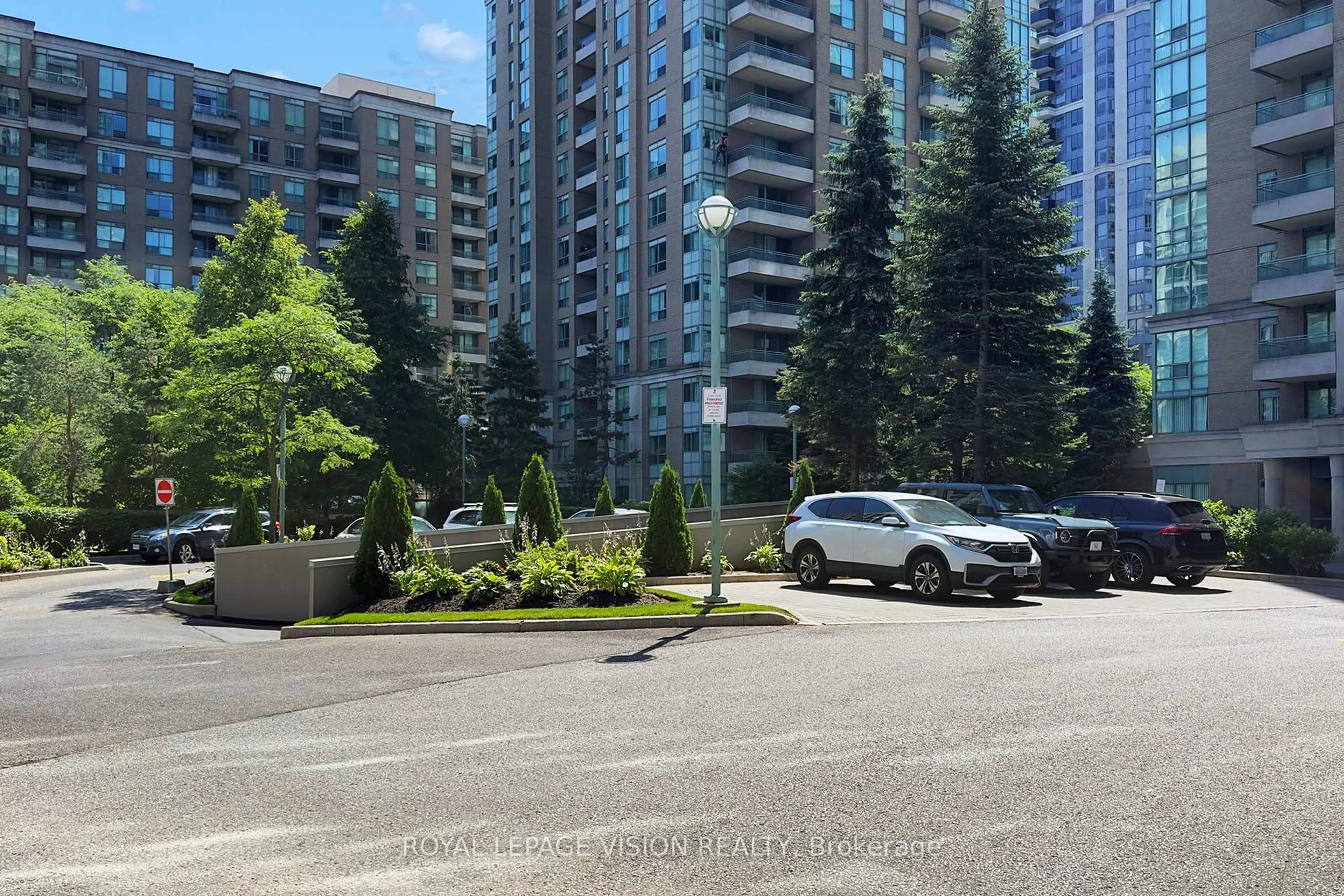 Unknown for 3 Pemberton Ave #1905, Toronto Ontario M2M 4M1