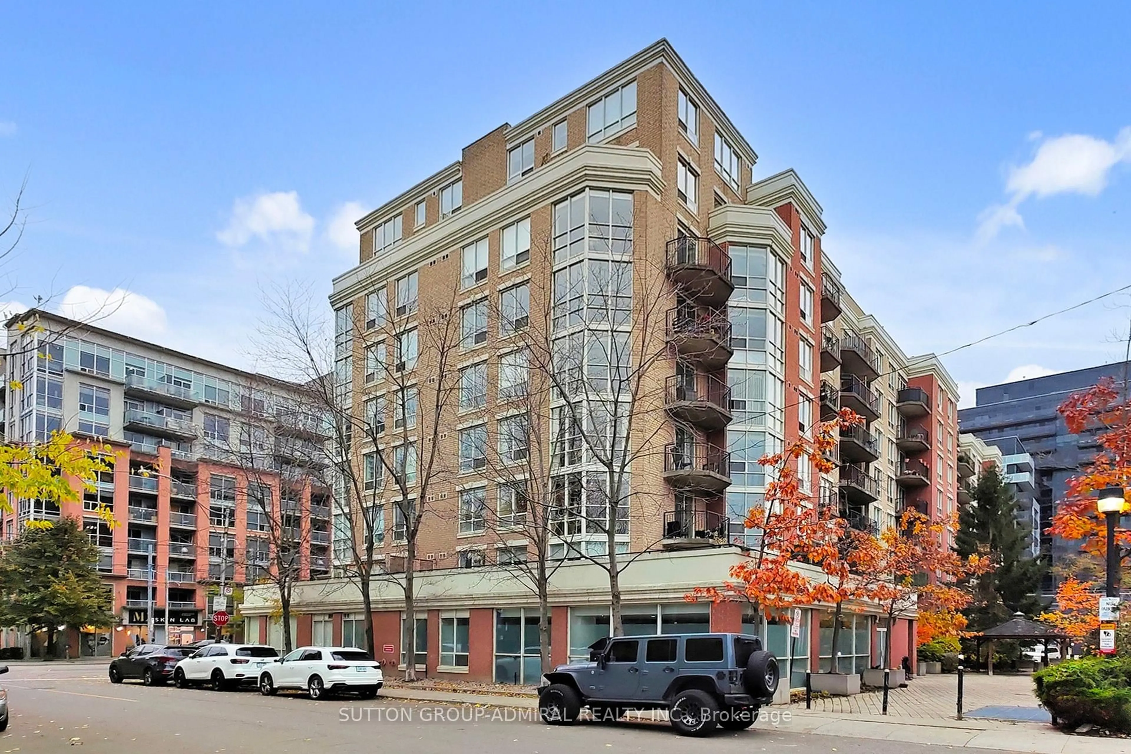 Unknown for 1000 King St #321, Toronto Ontario M6K 3N1