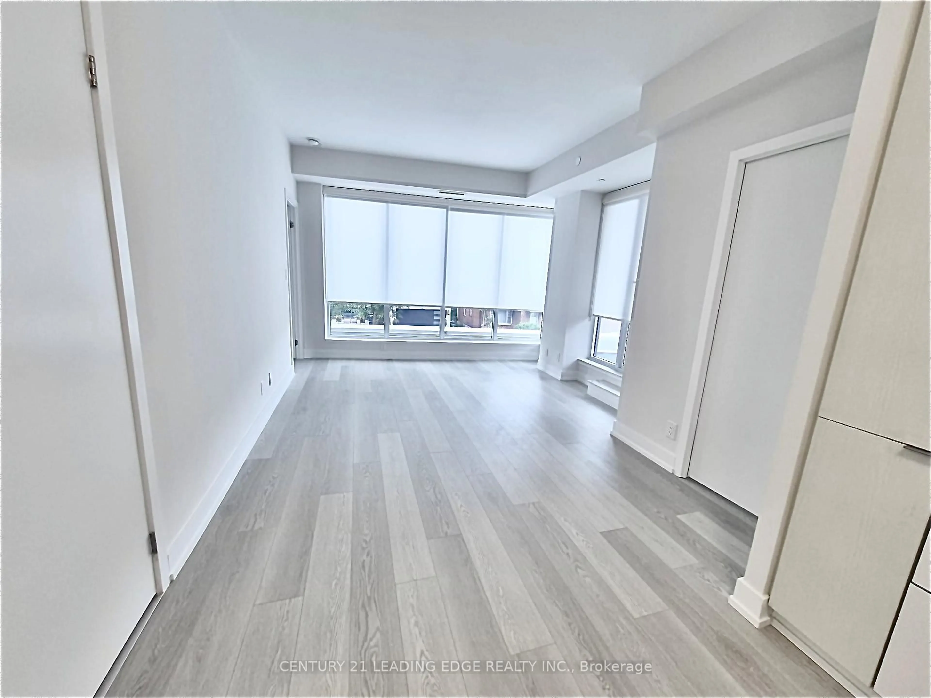 A pic of a room for 28 AVONDALE Ave #209, Toronto Ontario M2N 0K2