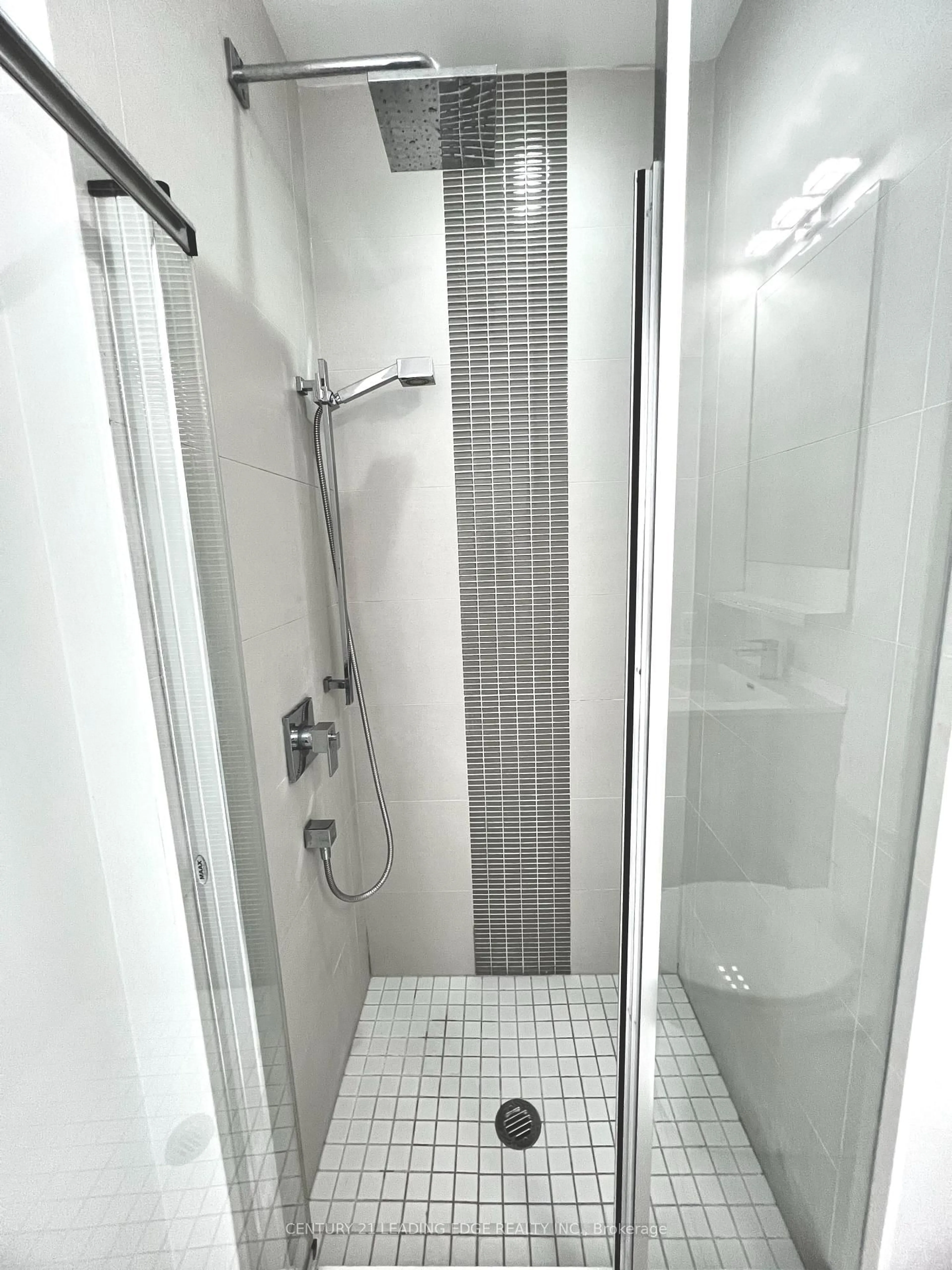 Standard bathroom, unknown for 28 AVONDALE Ave #209, Toronto Ontario M2N 0K2