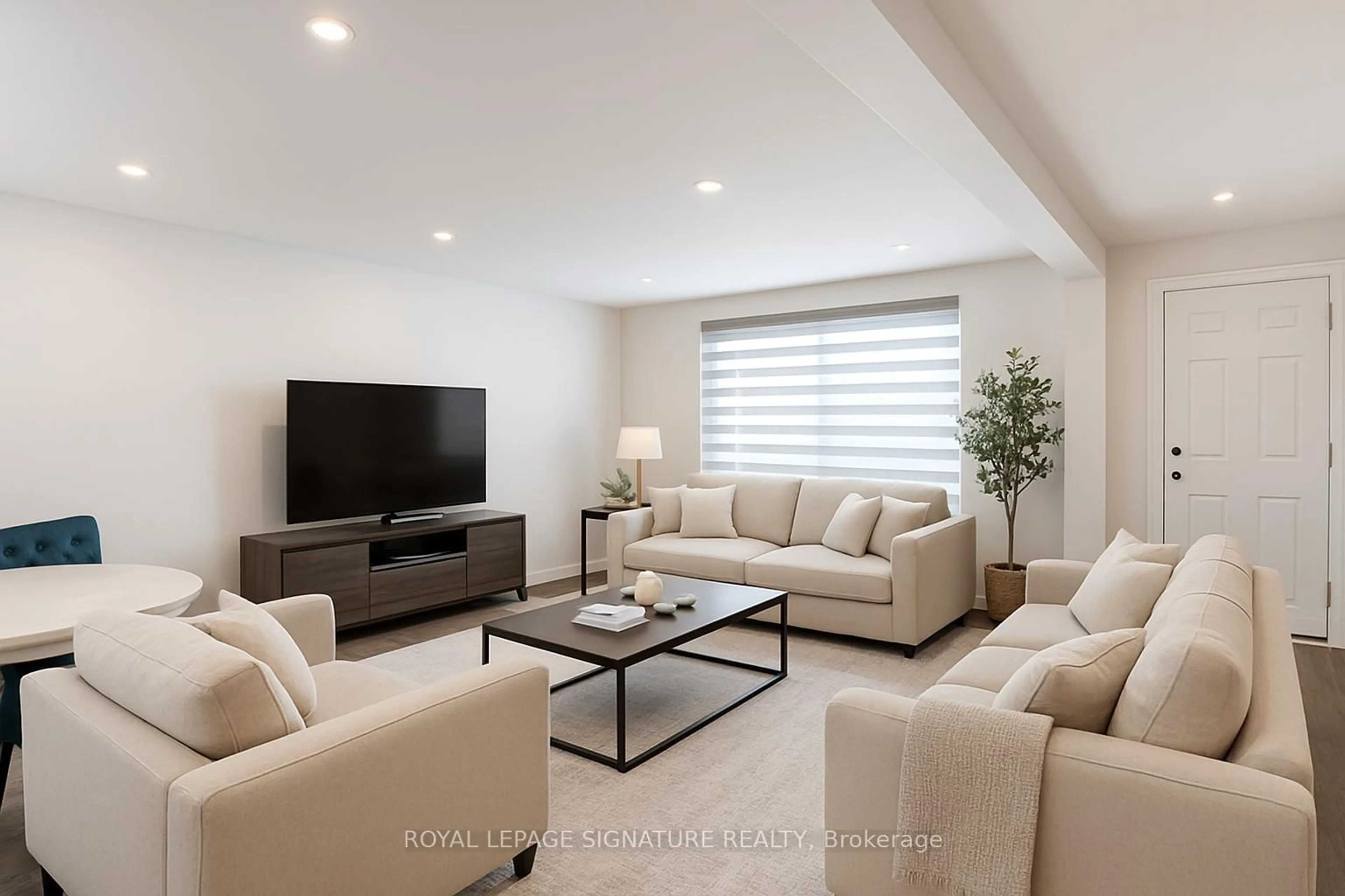 Living room with furniture, unknown for 194 Pleasant Ave, Toronto Ontario M2M 1M3