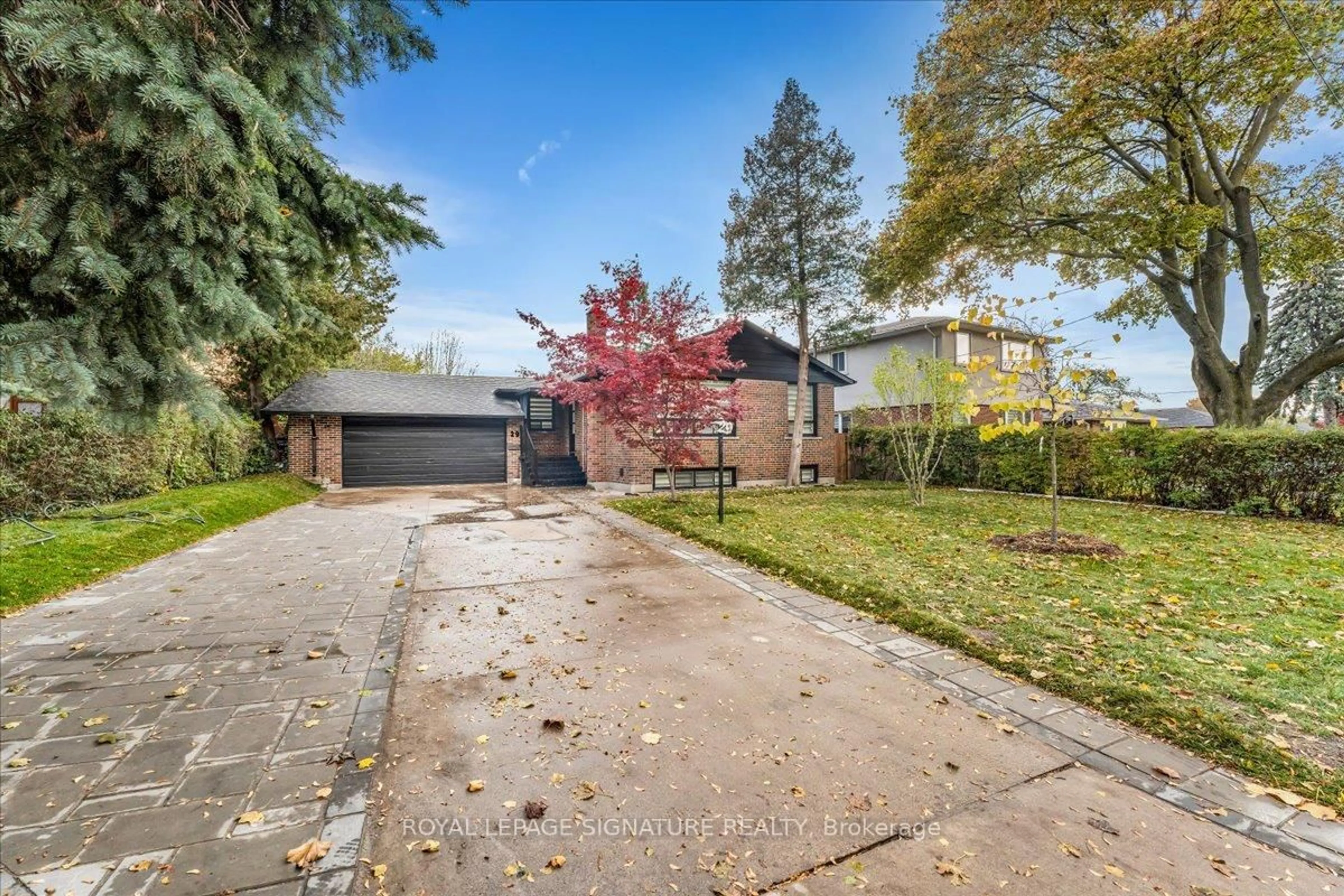 Home with brick exterior material, street for 29 Broadlands Blvd, Toronto Ontario M3A 1J1