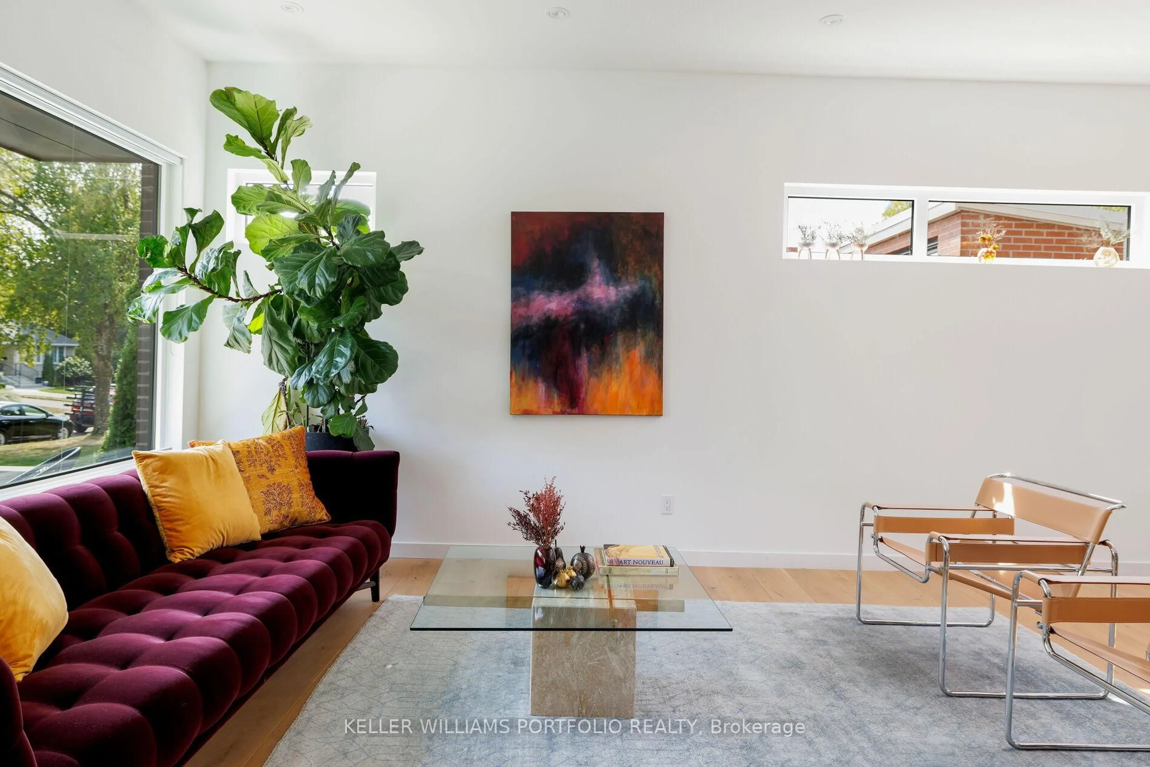 Living room with furniture, unknown for 42 Talwood Dr, Toronto Ontario M3B 2P5