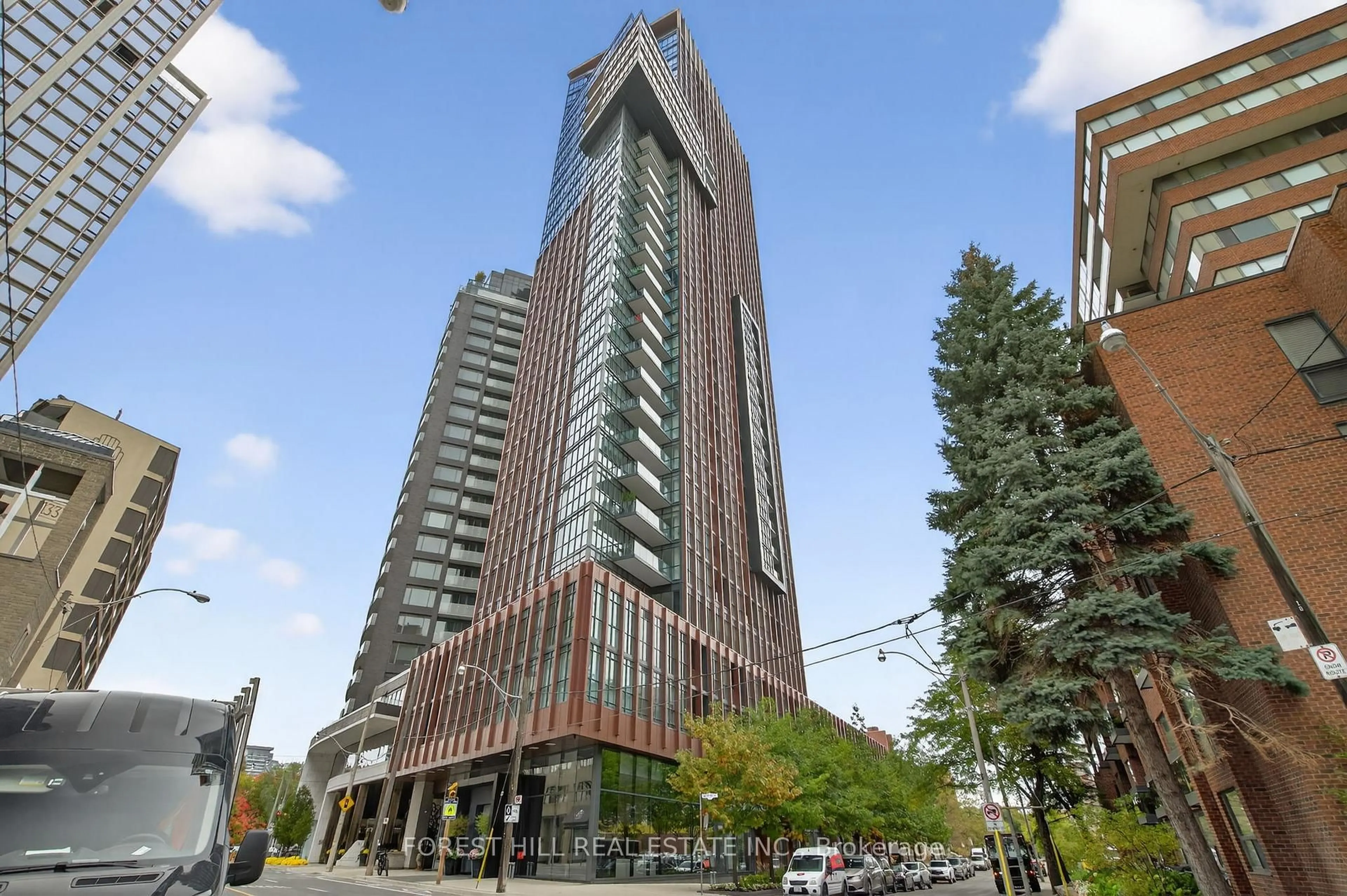 Unknown for 32 Davenport Rd #2207, Toronto Ontario M5R 0B5