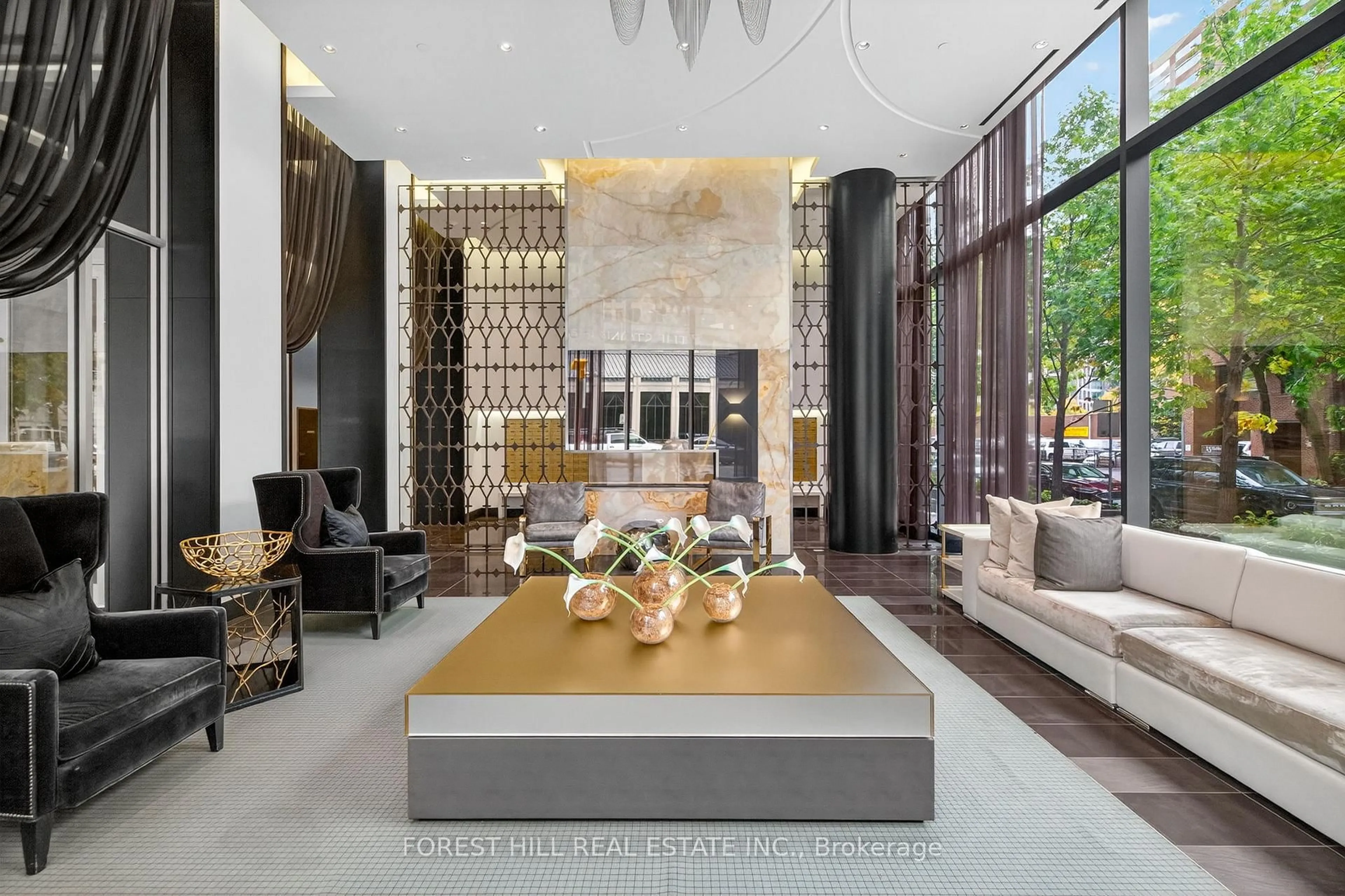 Lobby for 32 Davenport Rd #2207, Toronto Ontario M5R 0B5