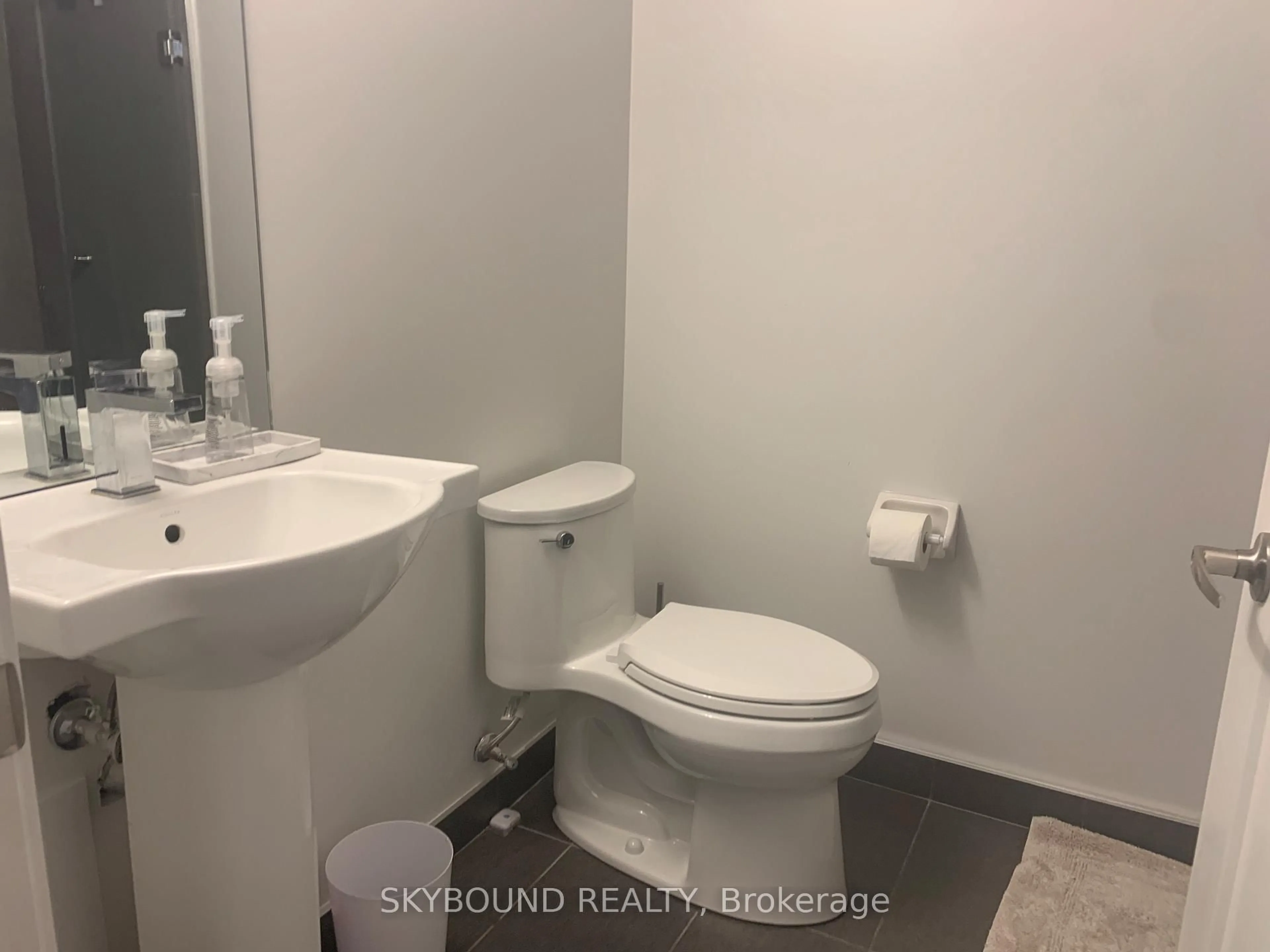 Standard bathroom, floor is not visible for 70 Princess St #2411, Toronto Ontario M5A 0X6