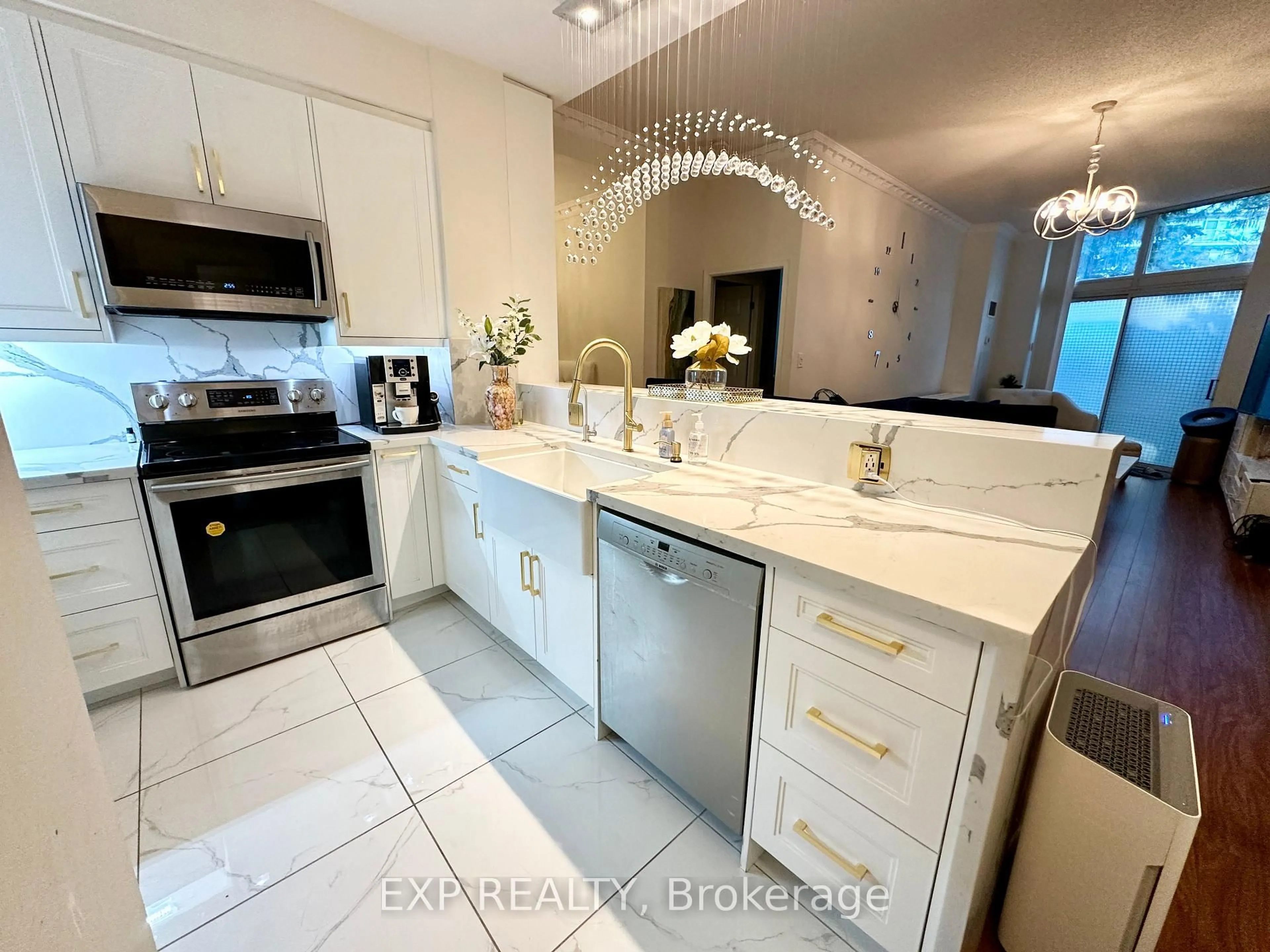 Unknown for 23 Lorraine Dr #116, Toronto Ontario M2N 6Z6