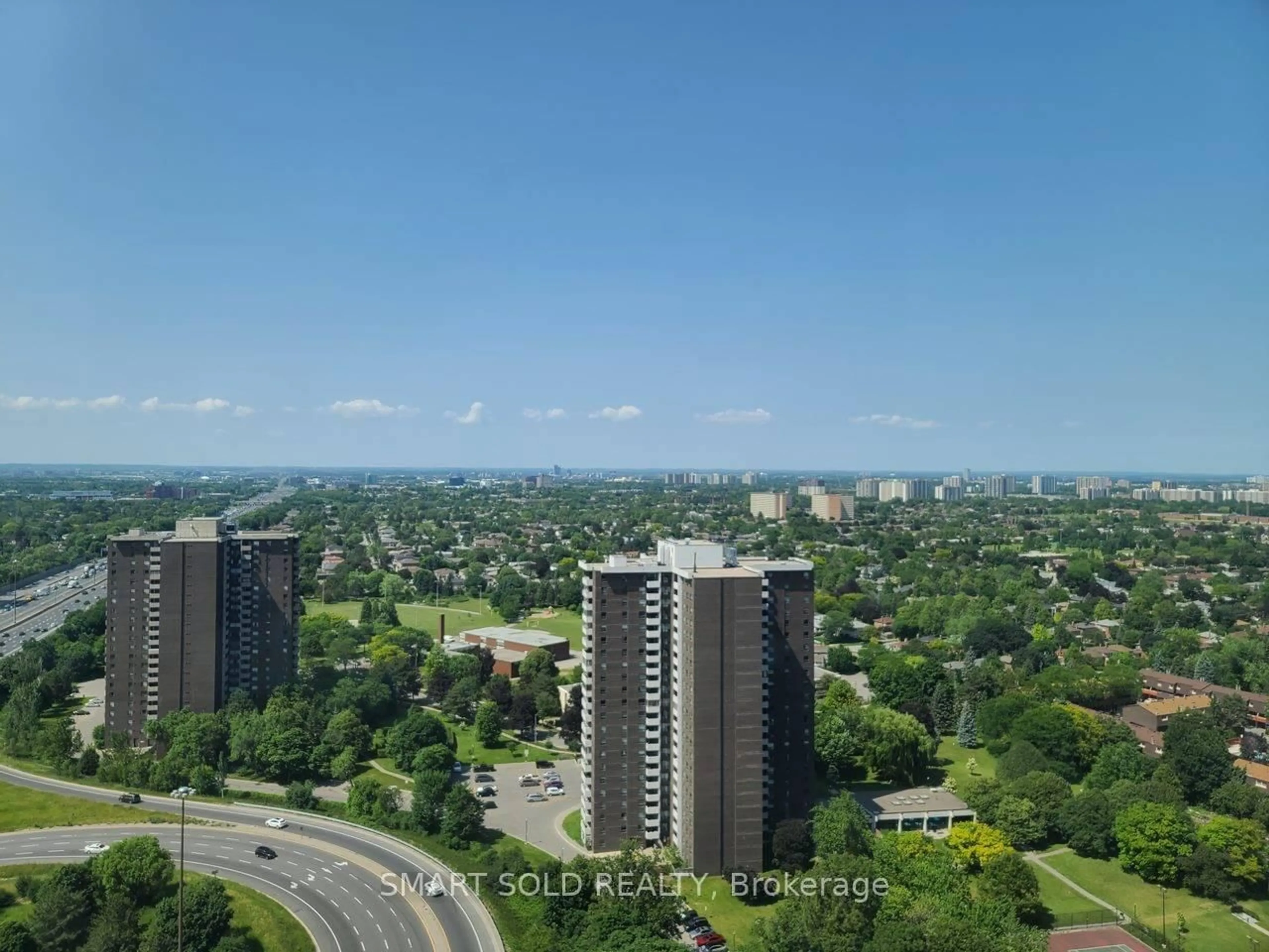 A pic from outside/outdoor area/front of a property/back of a property/a pic from drone, city buildings view from balcony for 2015 Sheppard Ave #2904, Toronto Ontario M2J 0B3
