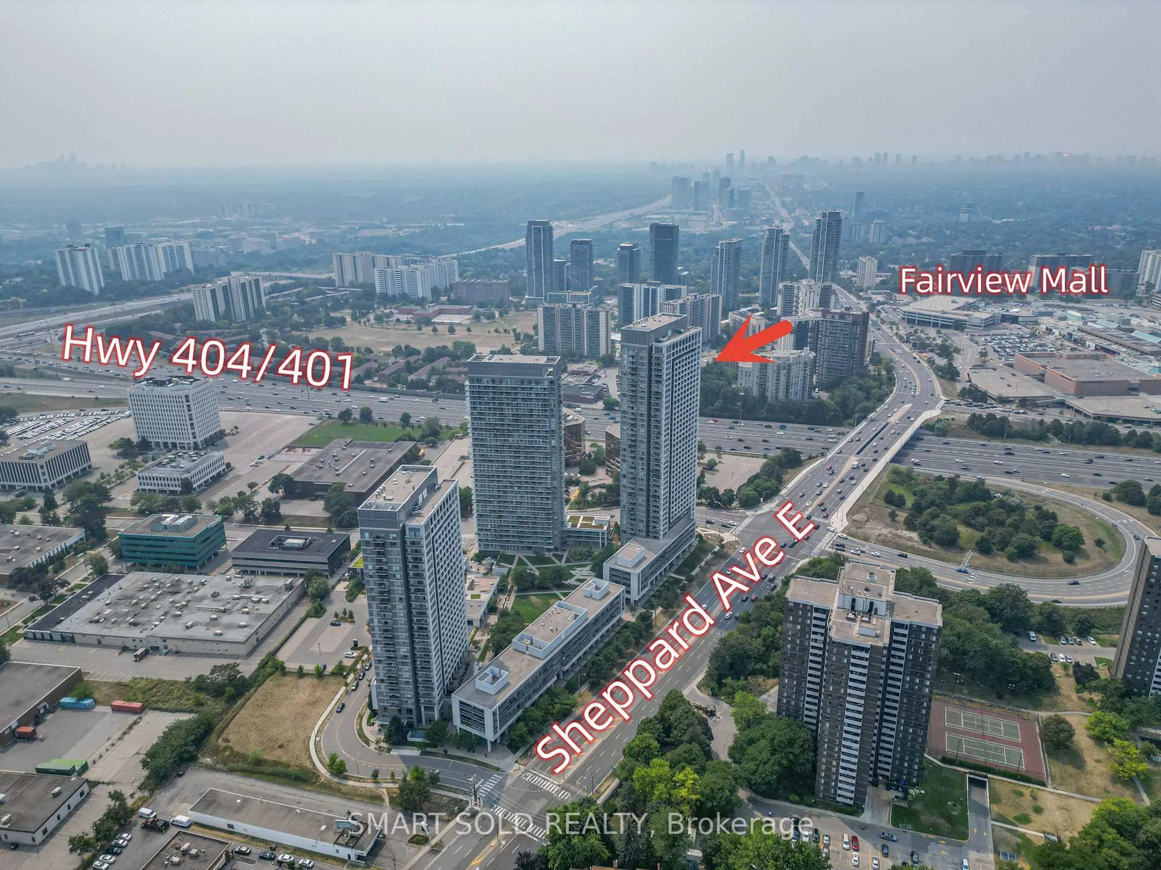 A pic from outside/outdoor area/front of a property/back of a property/a pic from drone, city buildings view from balcony for 2015 Sheppard Ave #2904, Toronto Ontario M2J 0B3