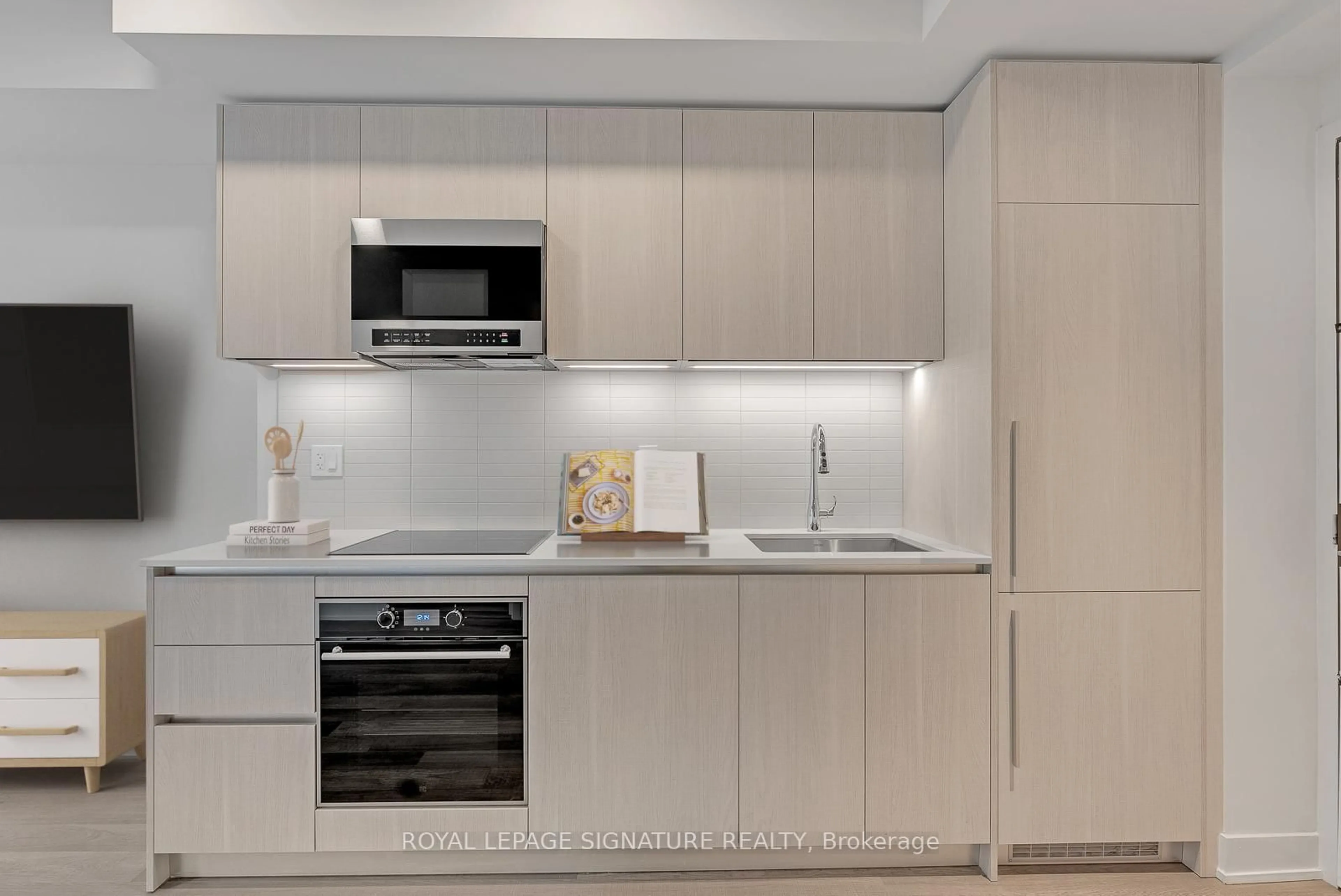 Standard kitchen, unknown for 8 Cumberland St #2809, Toronto Ontario M4W 0B6