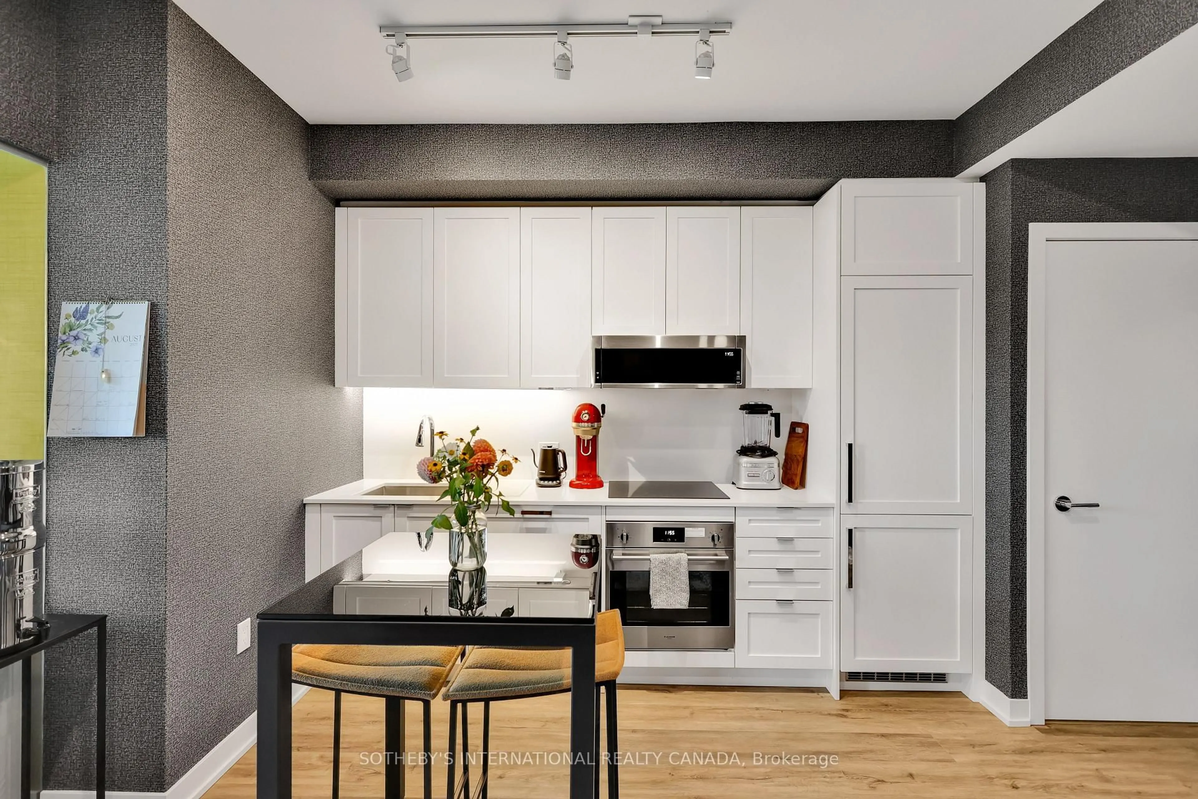 Unknown for 250 Lawrence Ave #505, Toronto Ontario M5M 1B1