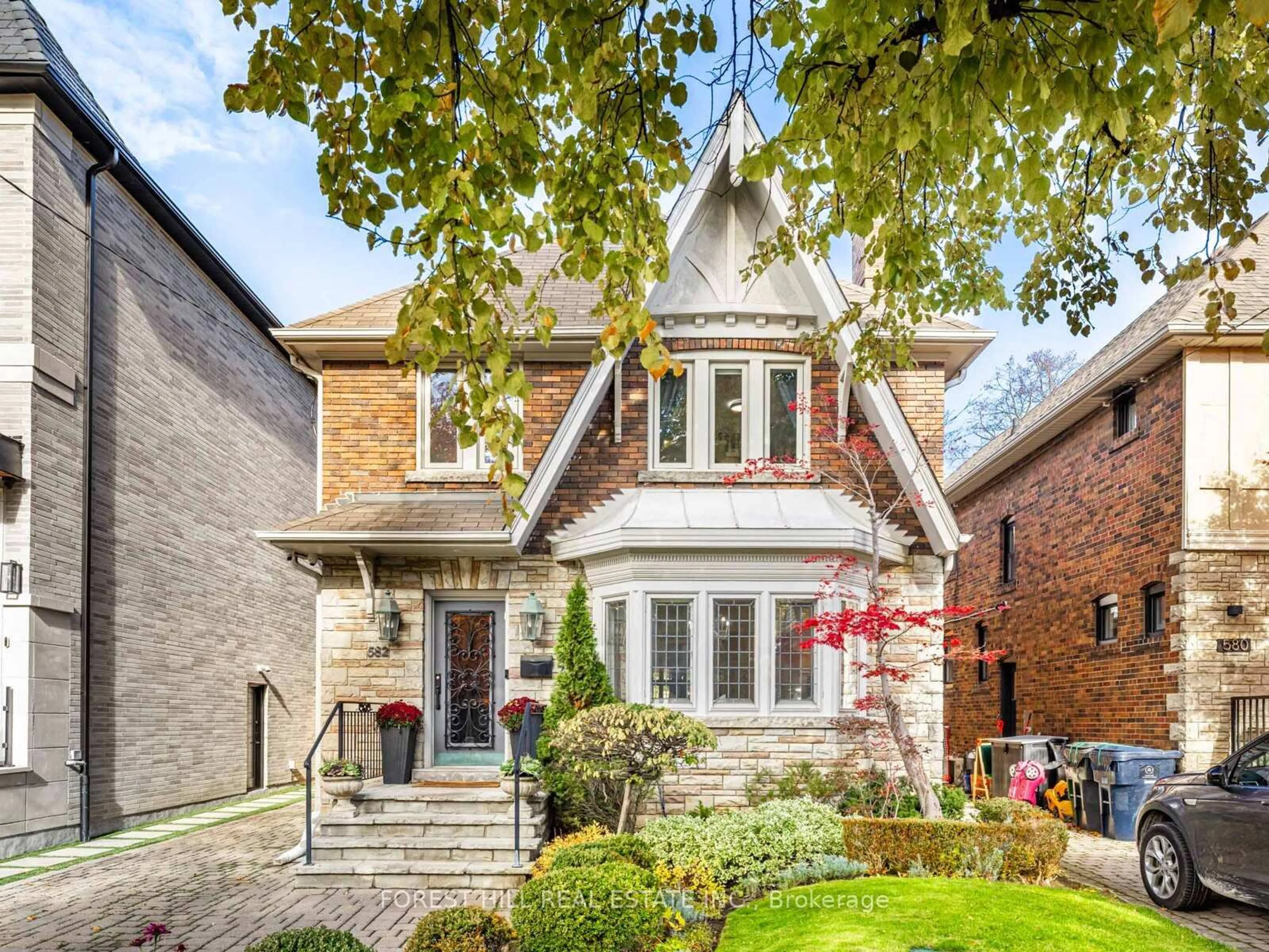 Home with brick exterior material, street for 582 Briar Hill Ave, Toronto Ontario M5N 1M9