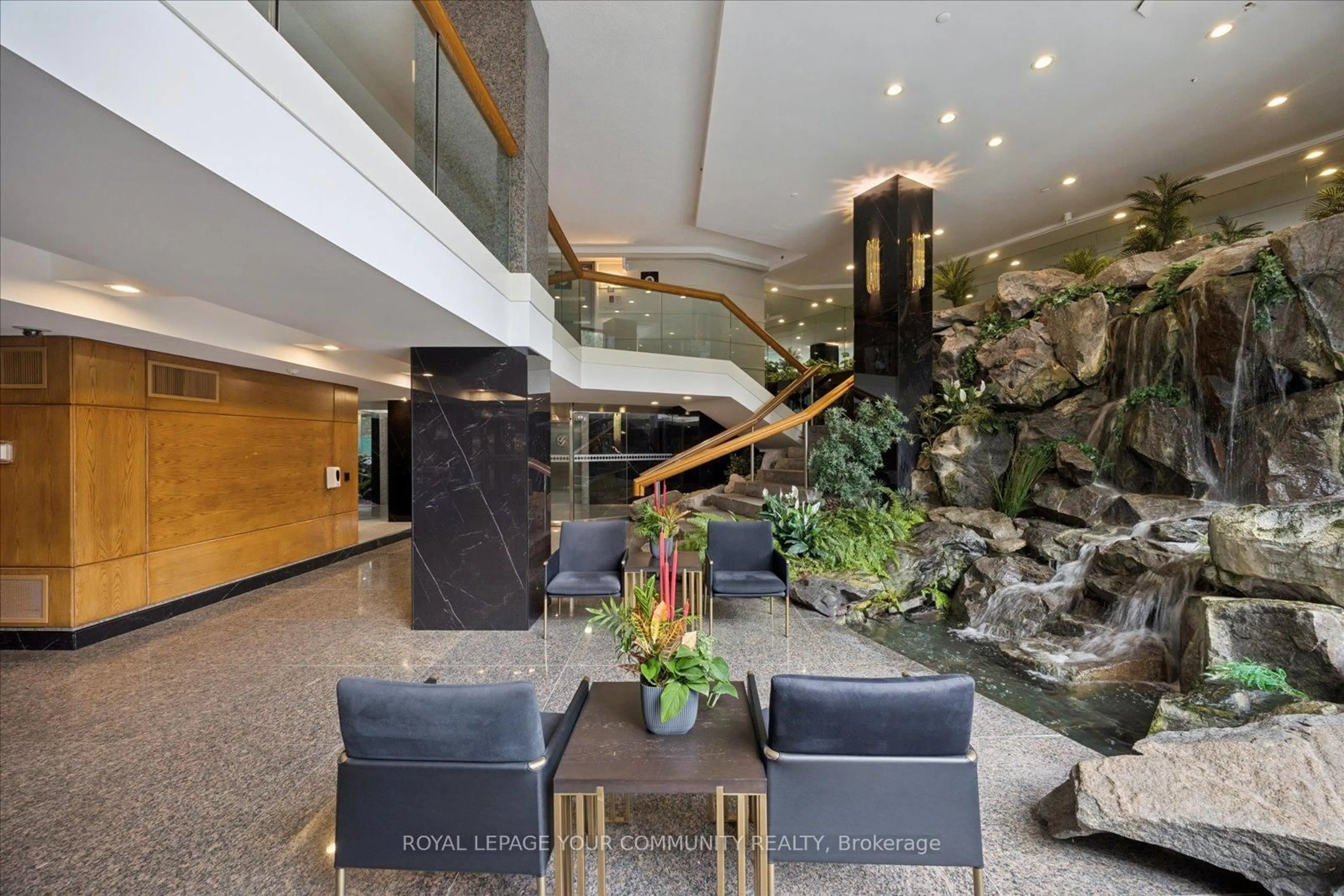 Lobby for 3800 Yonge St #PH15, Toronto Ontario M4N 3P7